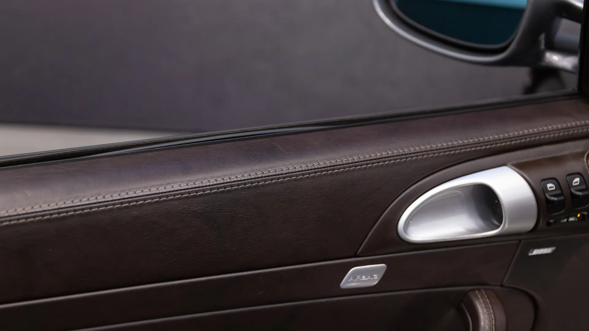 Porsche 911 — photo 11