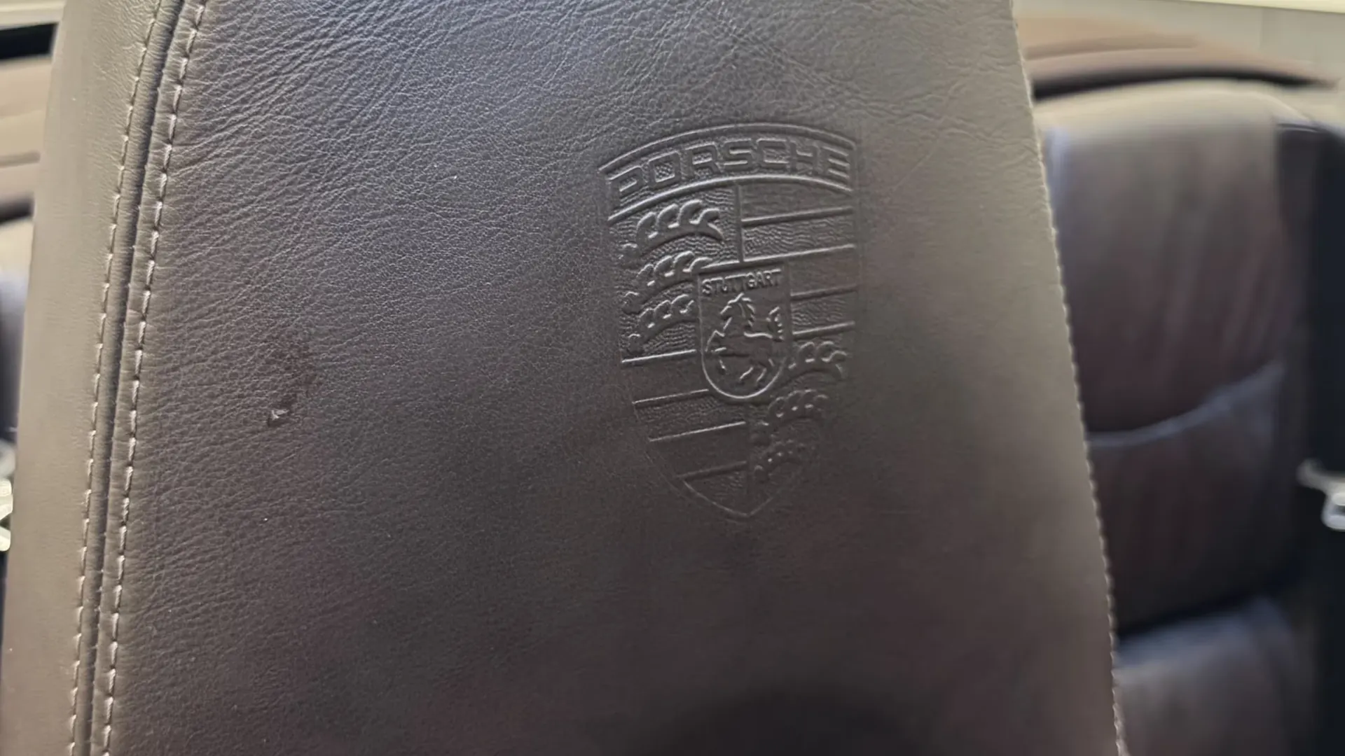 Porsche 911 — photo 9
