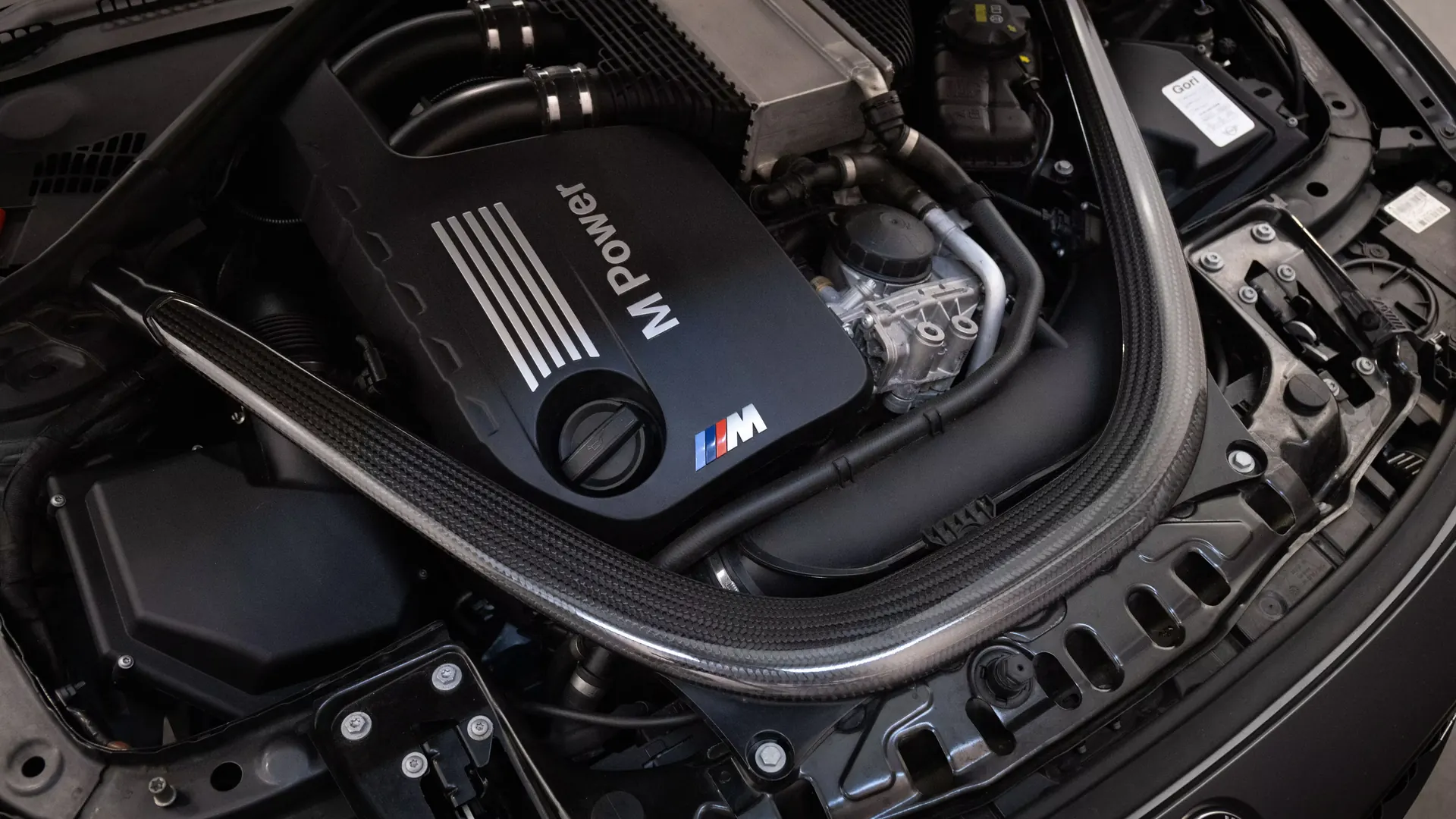 BMW M4 — photo 6