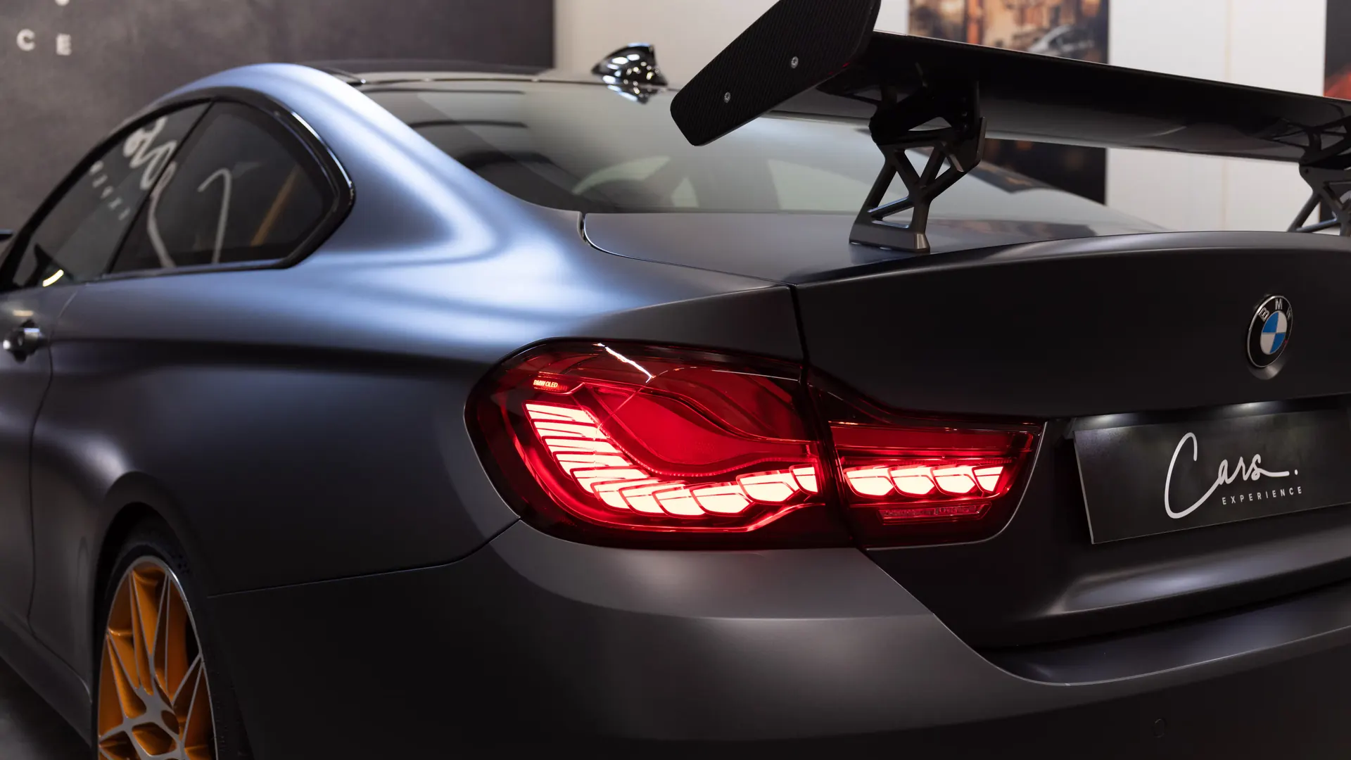 BMW M4 — photo 7