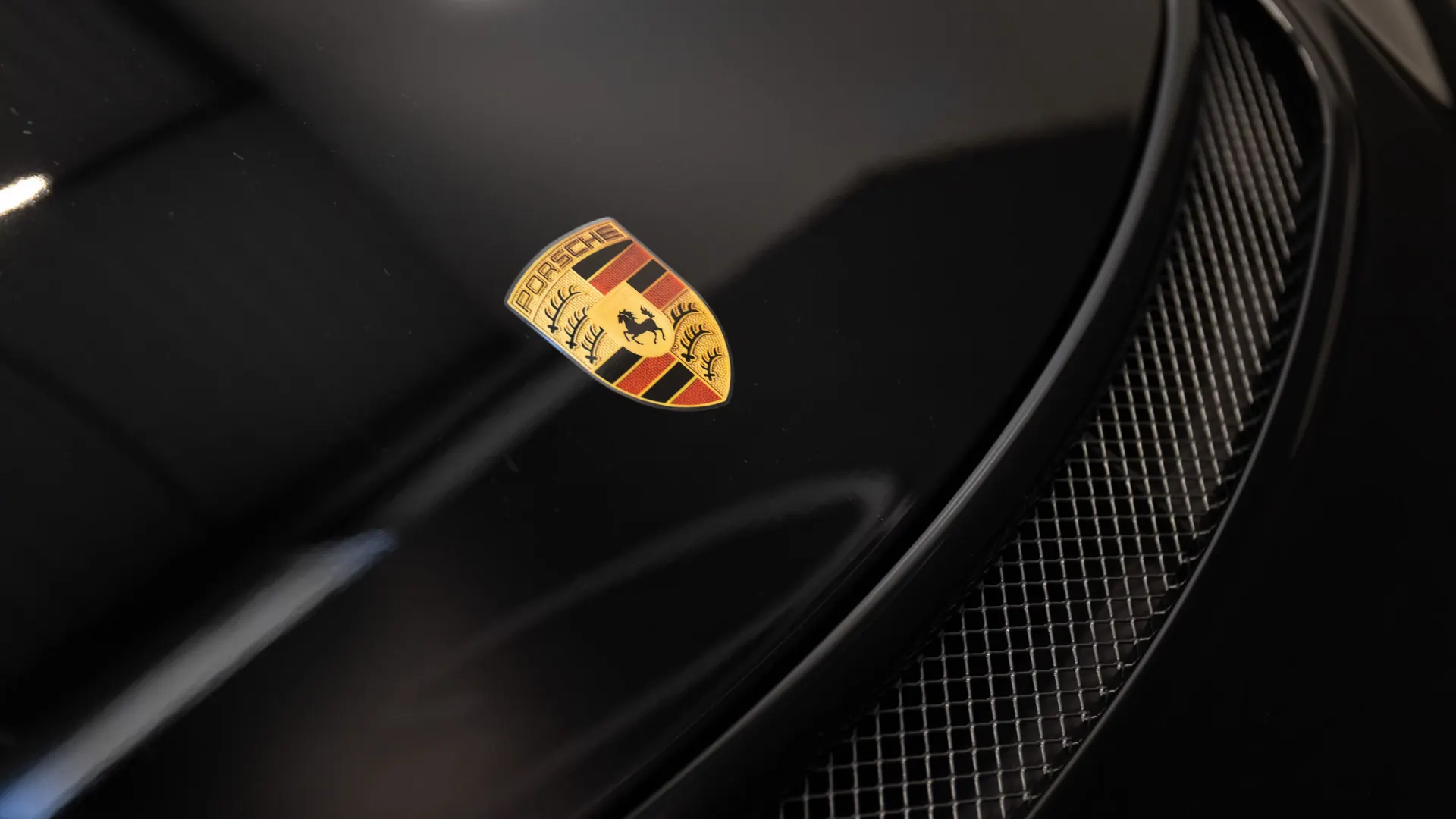 Porsche 911 — photo 8