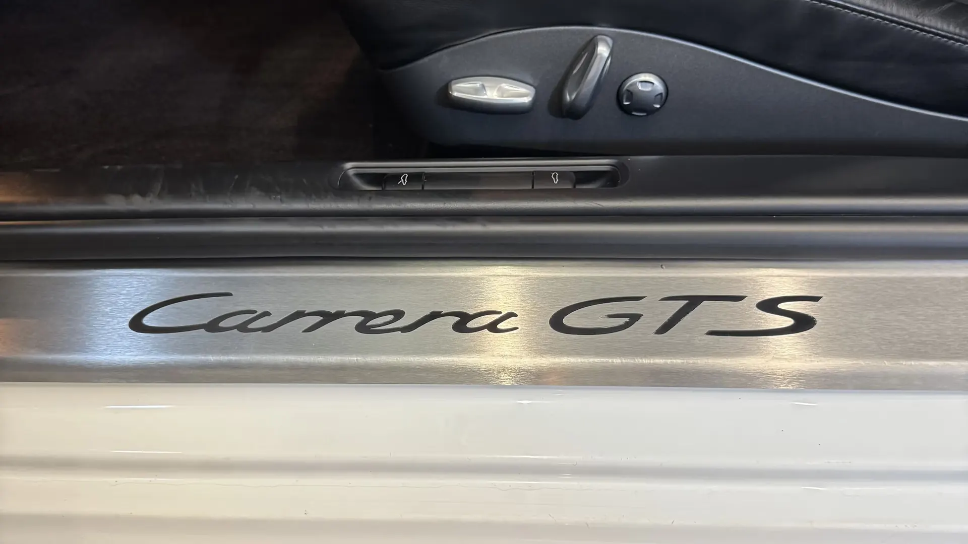 Porsche 997.2 — photo 12
