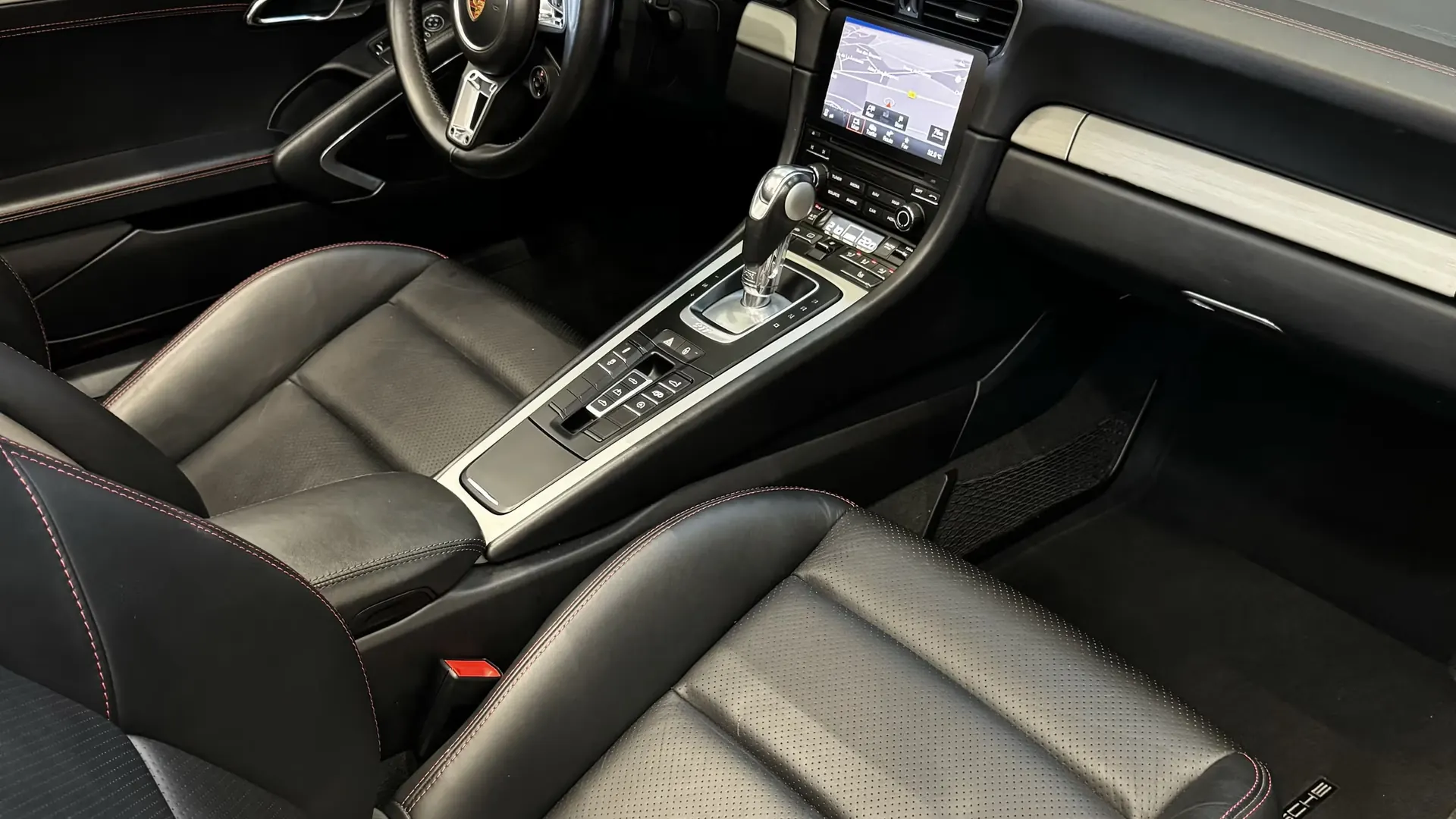 Porsche 991.2 — photo 7