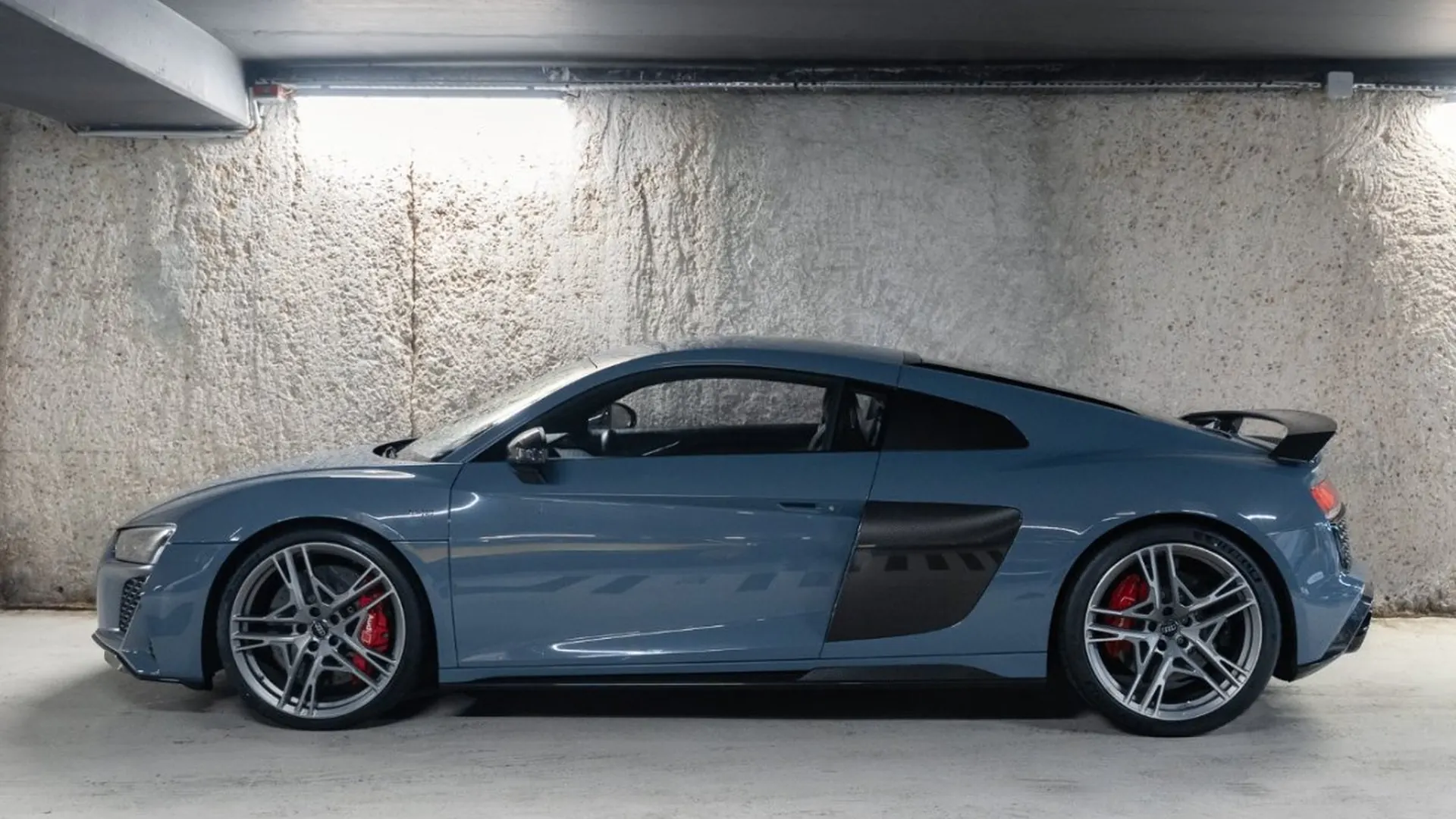 Audi R8 — photo 8