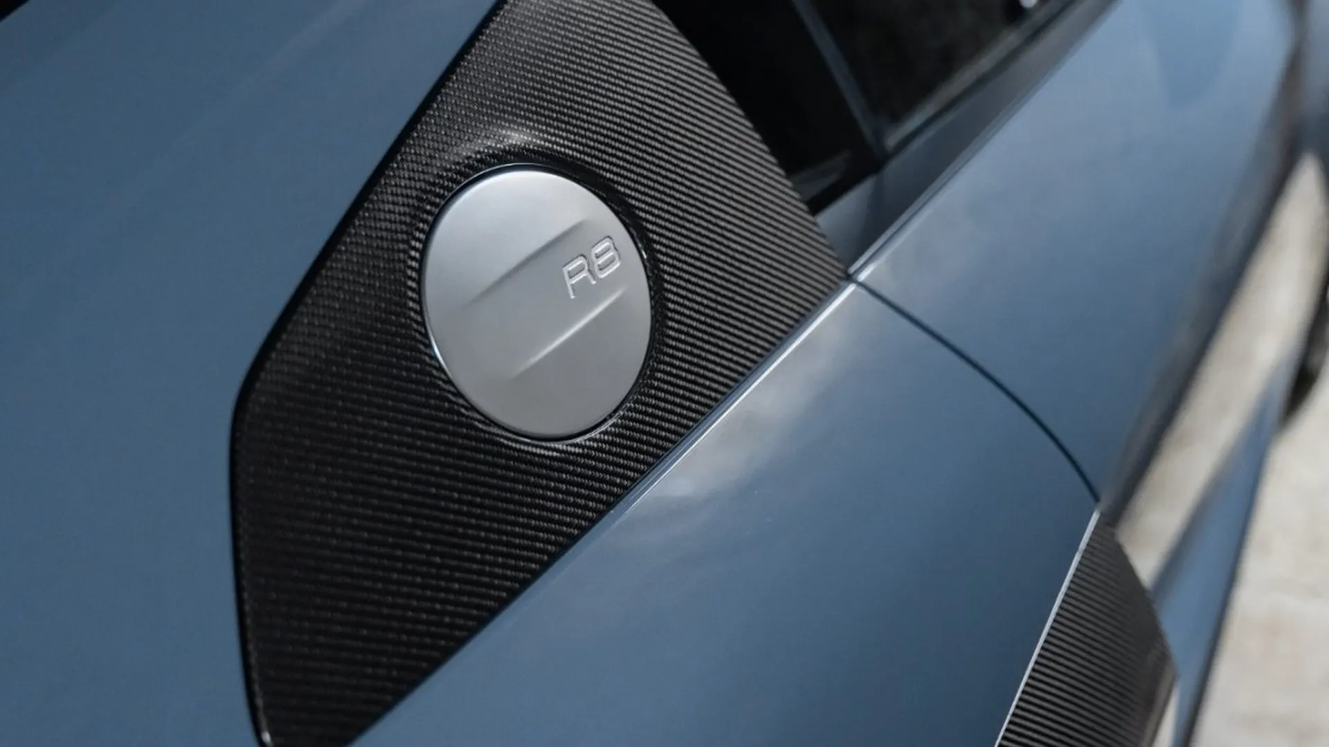 Audi R8 — photo 14