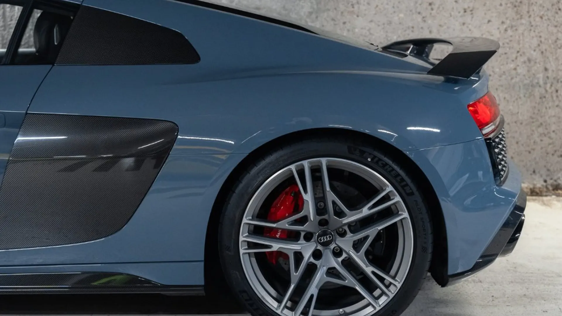 Audi R8 — photo 13