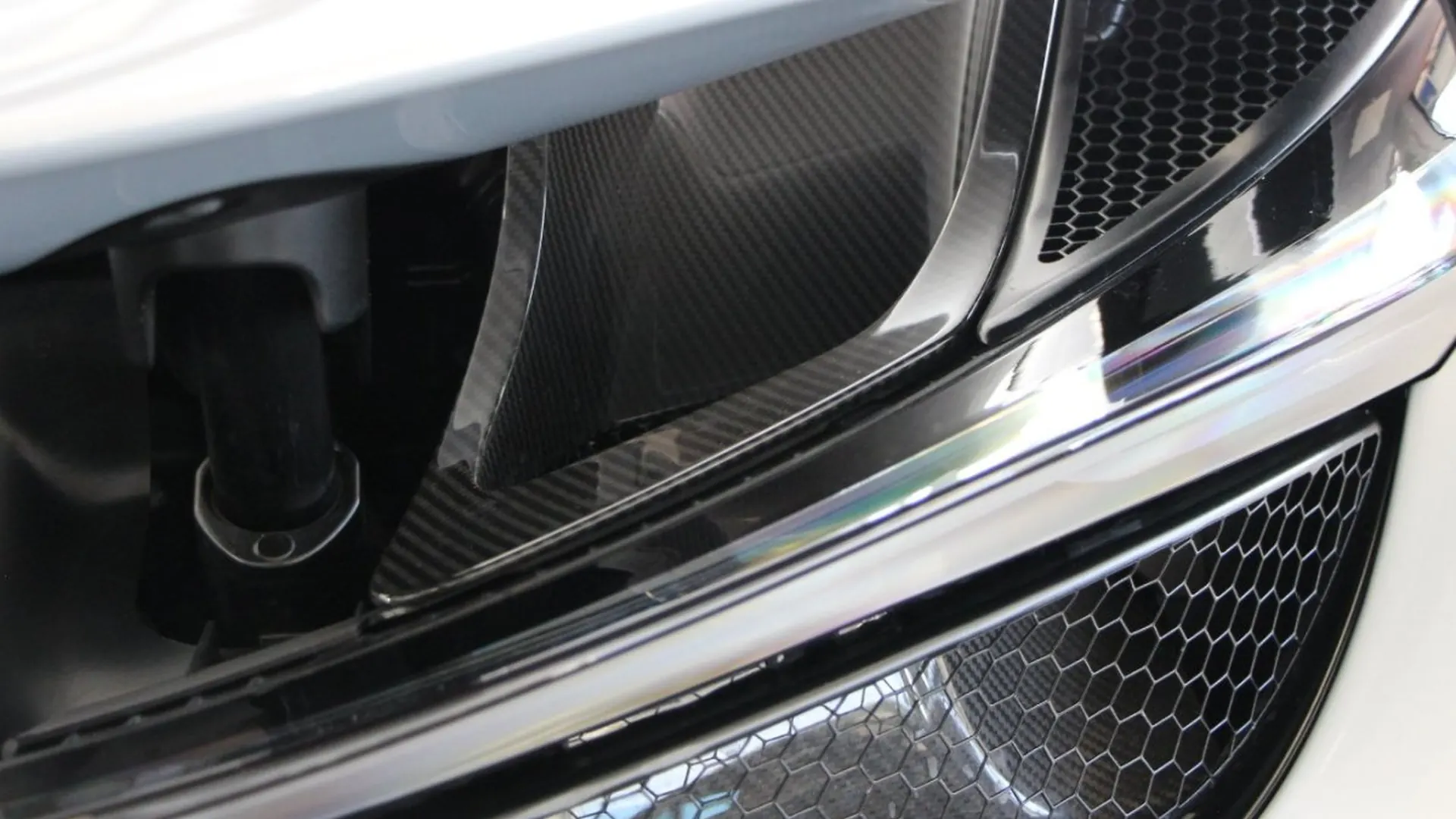 McLaren 720S — photo 13