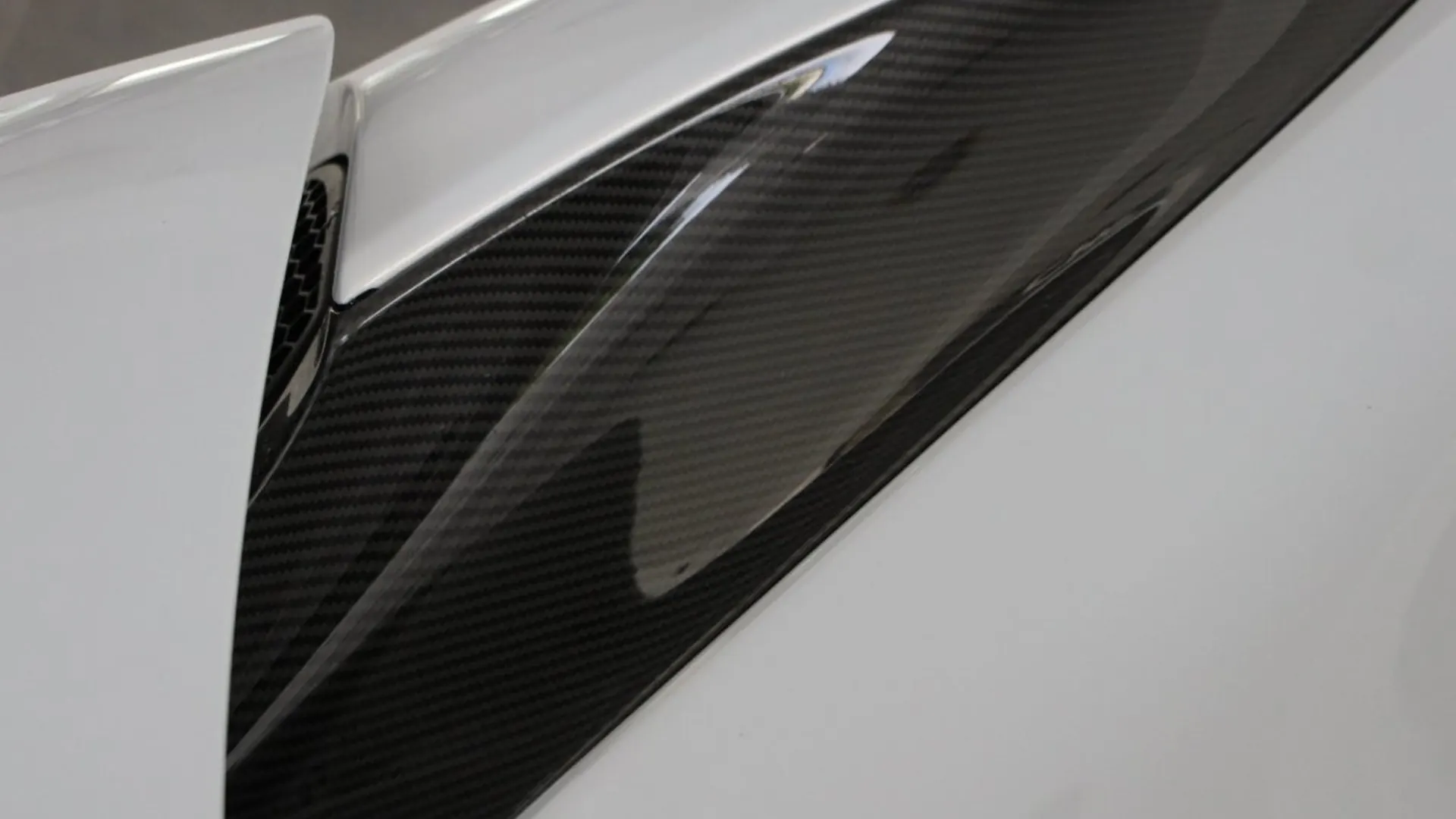 McLaren 720S — photo 17