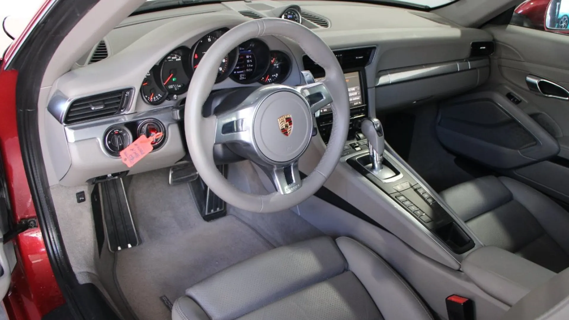 Porsche 911 — photo 3