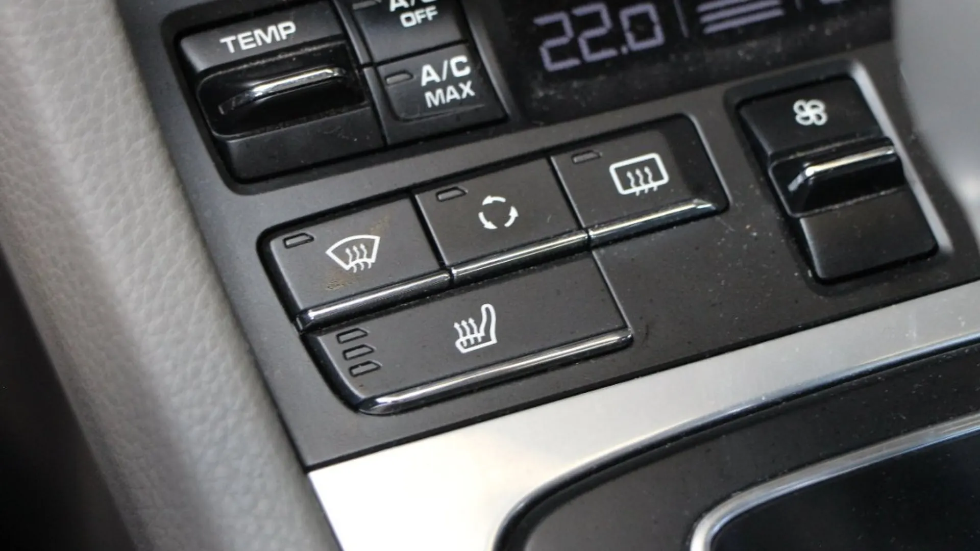 Porsche 911 — photo 16