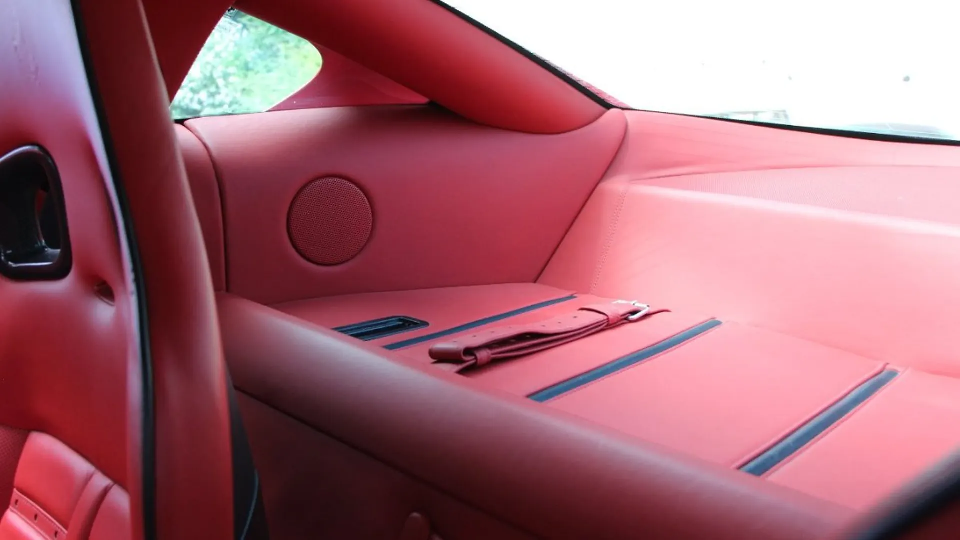 Ferrari 599 — photo 19