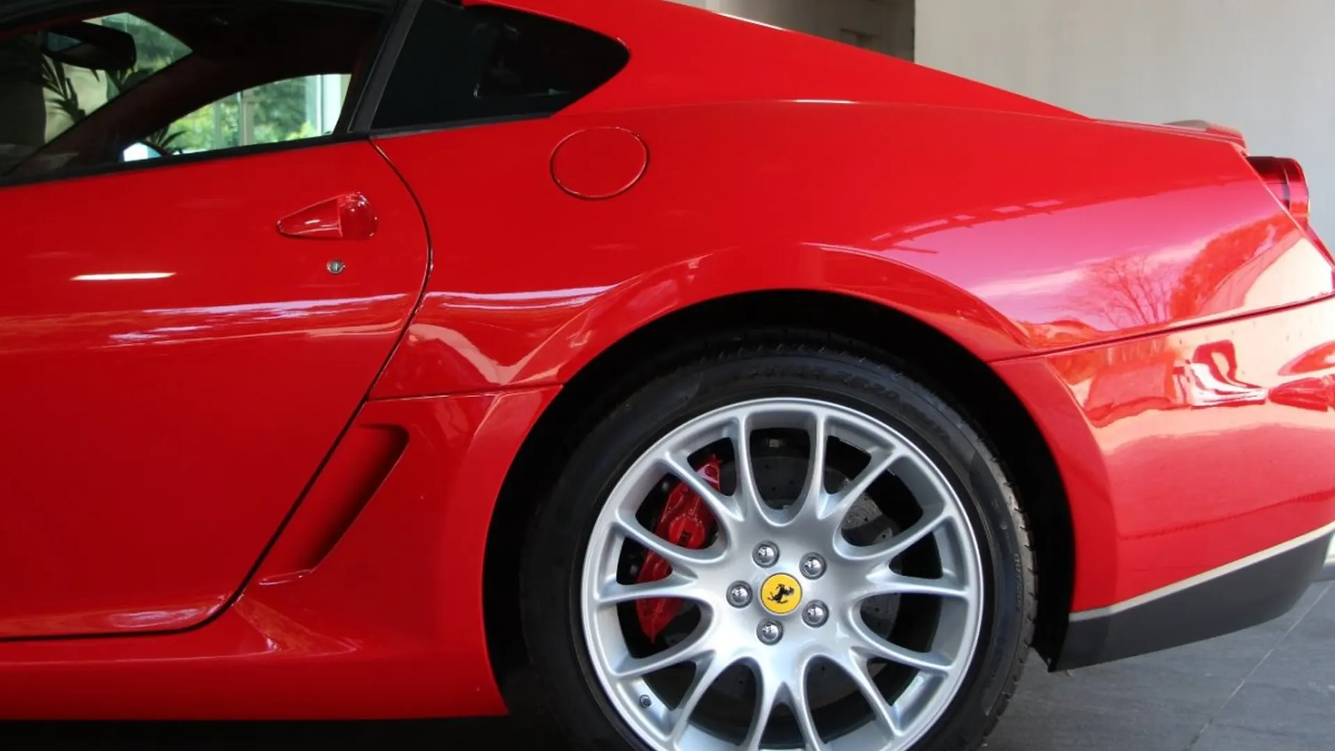 Ferrari 599 — photo 6