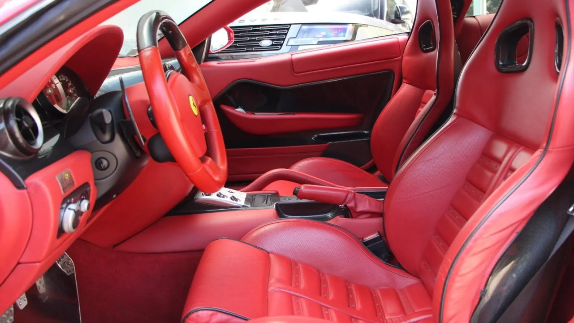 Ferrari 599 — photo 9