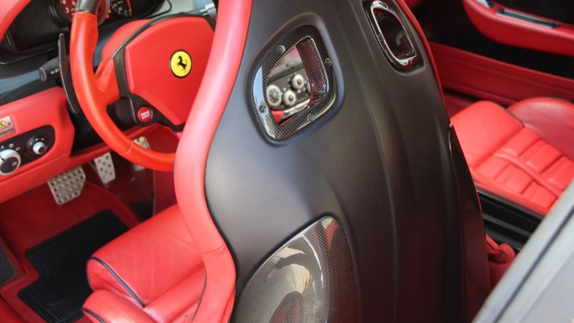 Ferrari 599 — photo 13