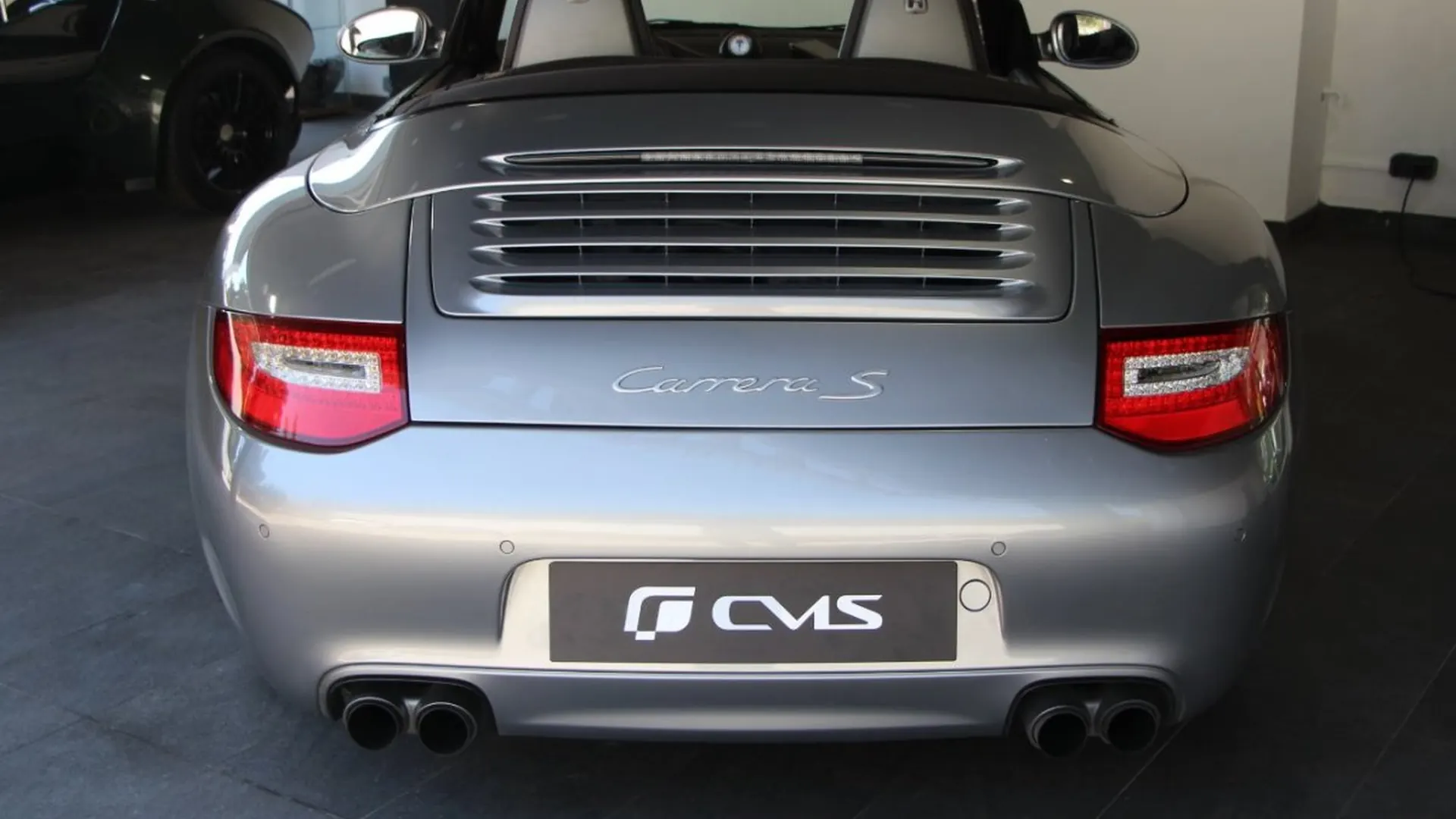 Porsche 911 — photo 8