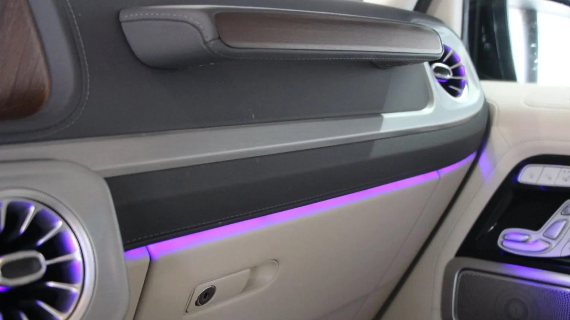 Mercedes Classe — photo 24