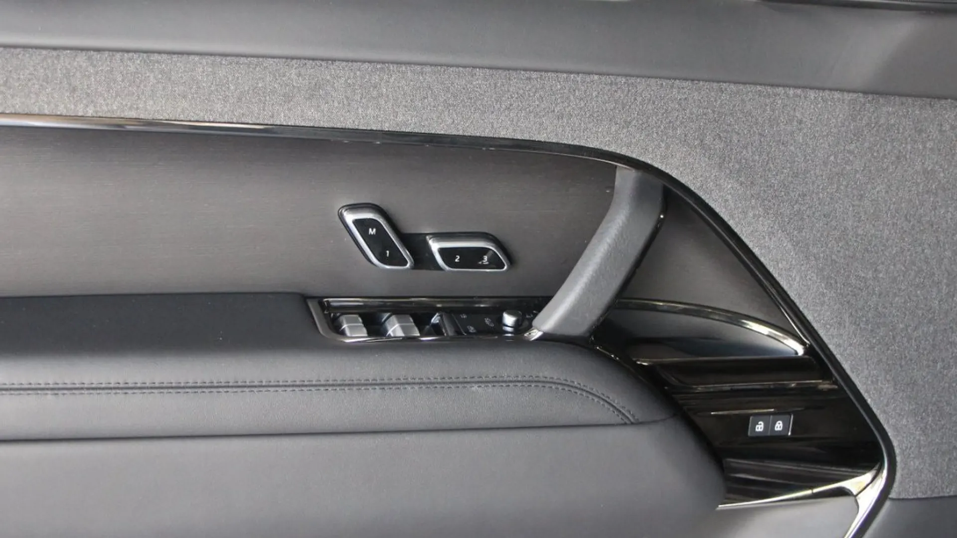 Land Rover Range — photo 12