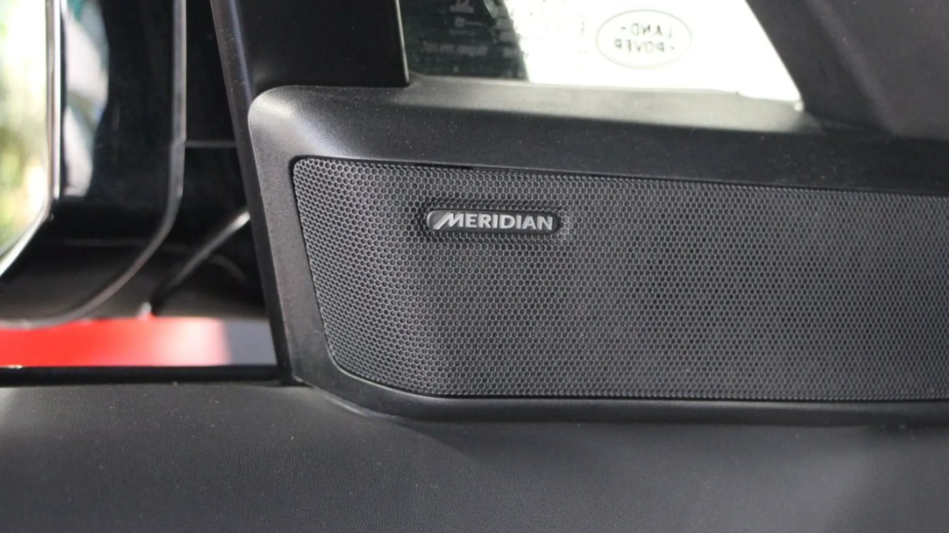Land Rover Range — photo 11