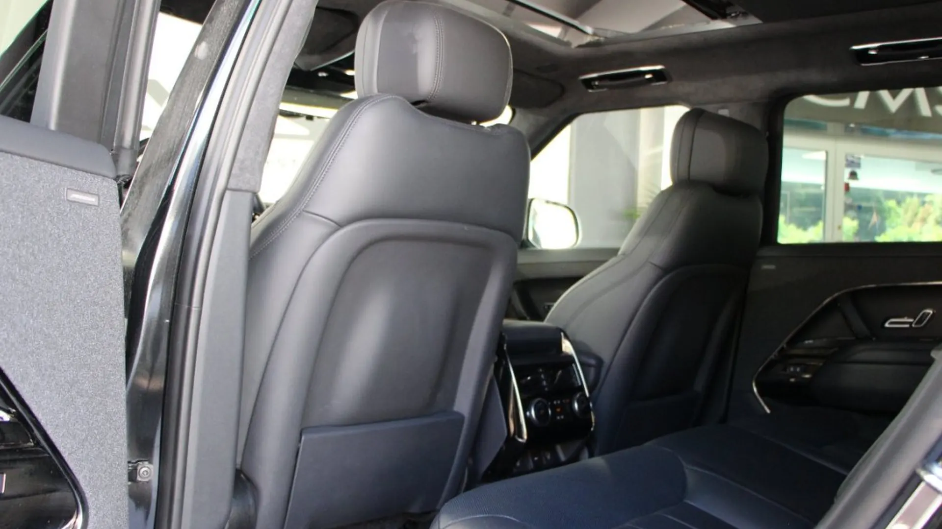 Land Rover Range — photo 24