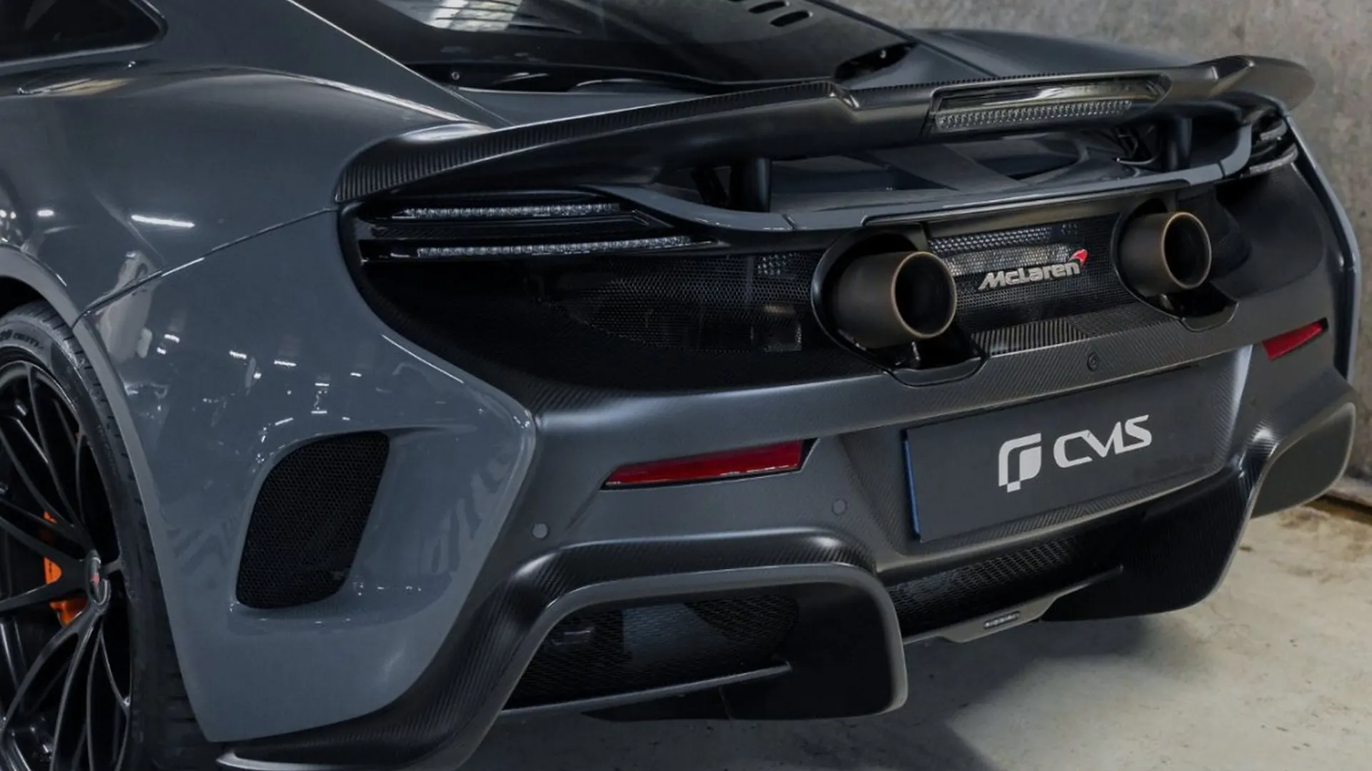 McLaren 675LT — photo 20