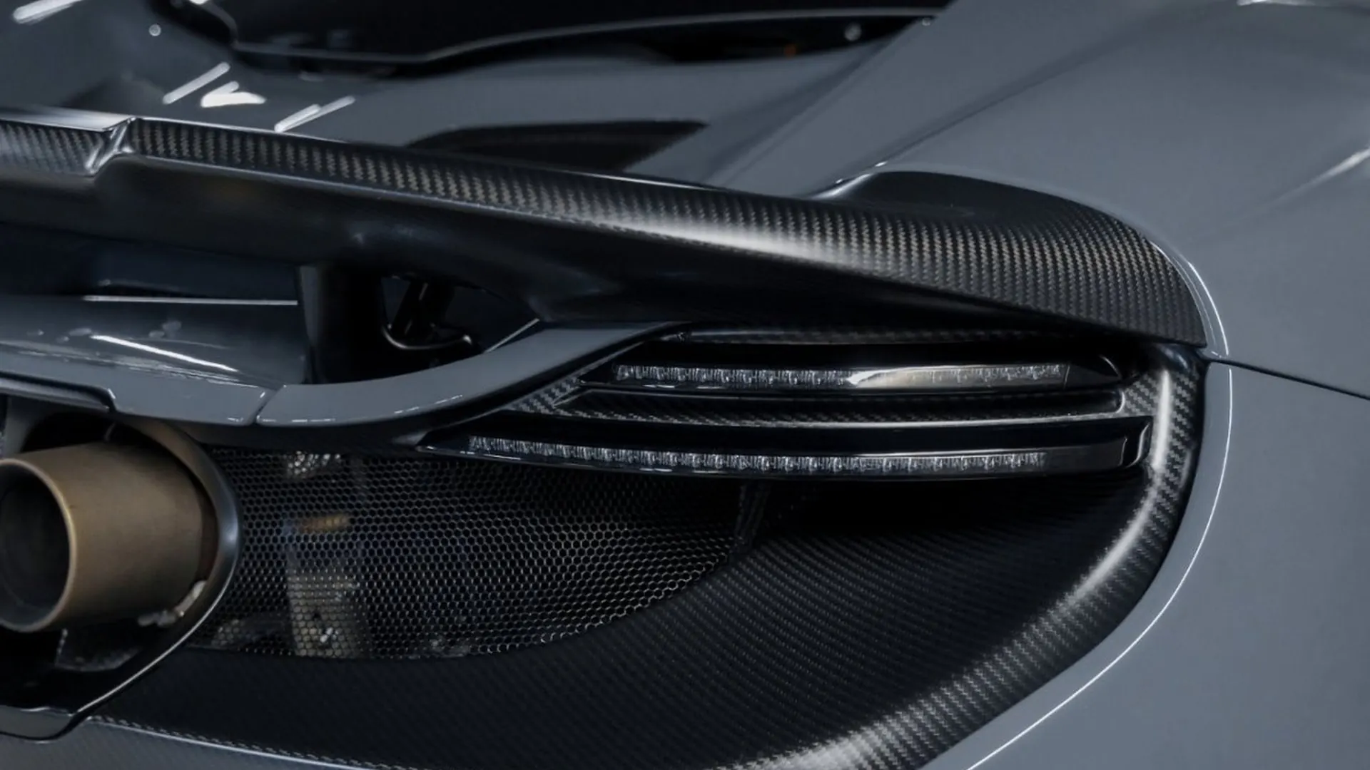 McLaren 675LT — photo 22