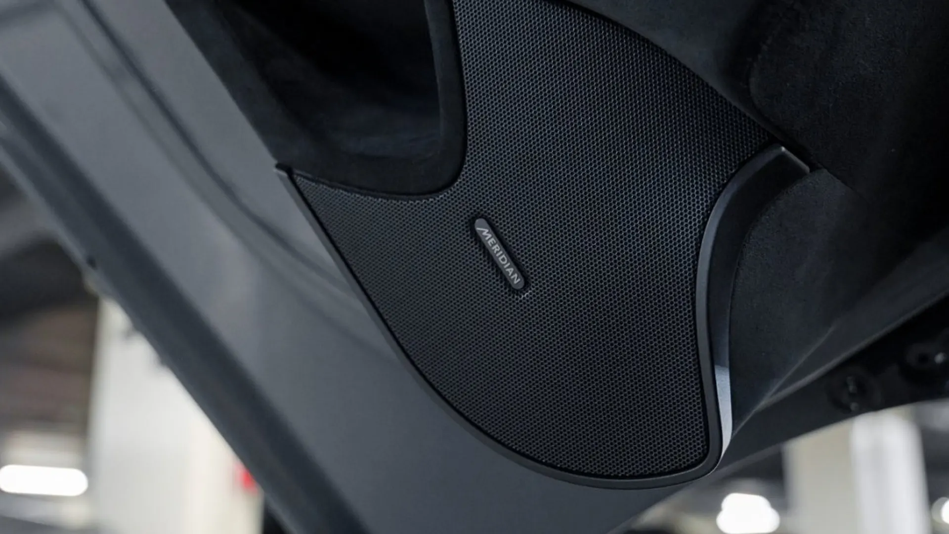 McLaren 675LT — photo 29