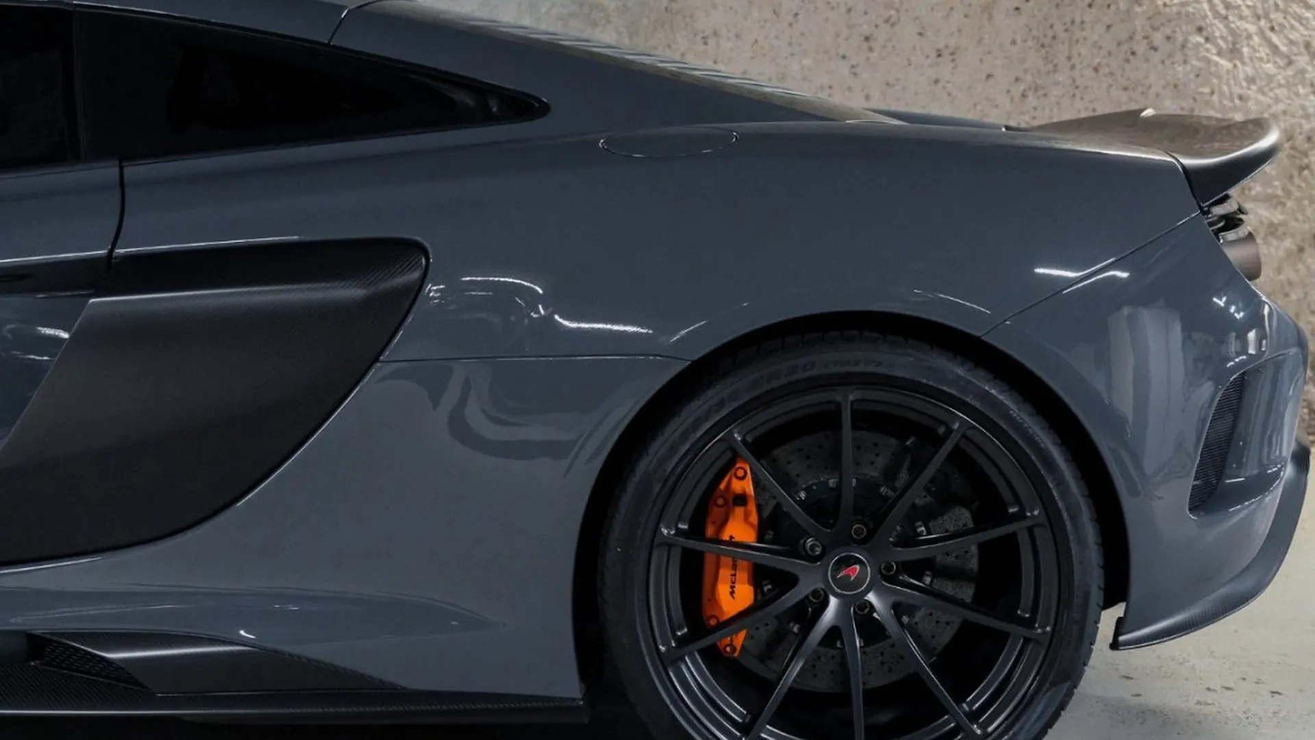 McLaren 675LT — photo 15