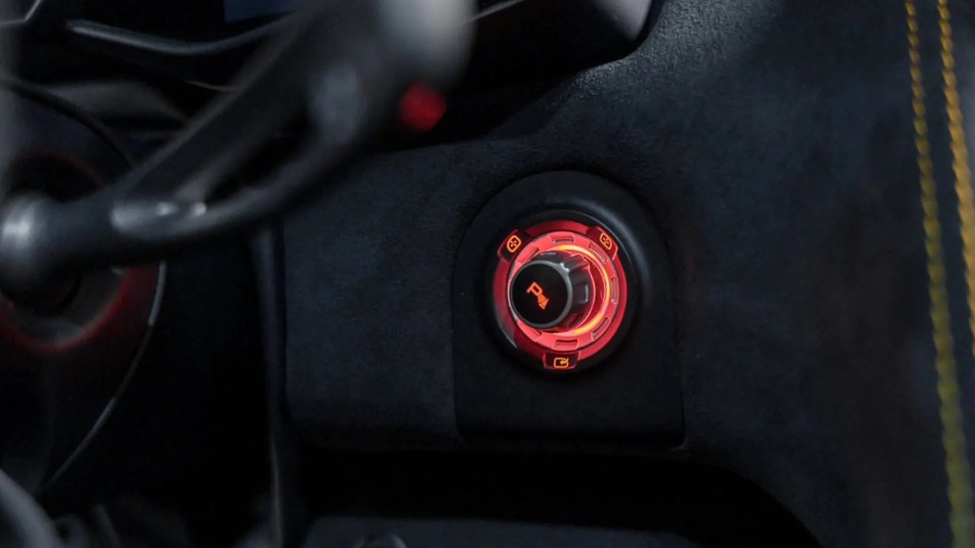 McLaren 675LT — photo 41