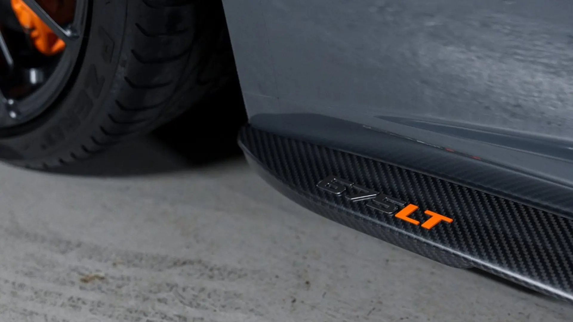 McLaren 675LT — photo 14