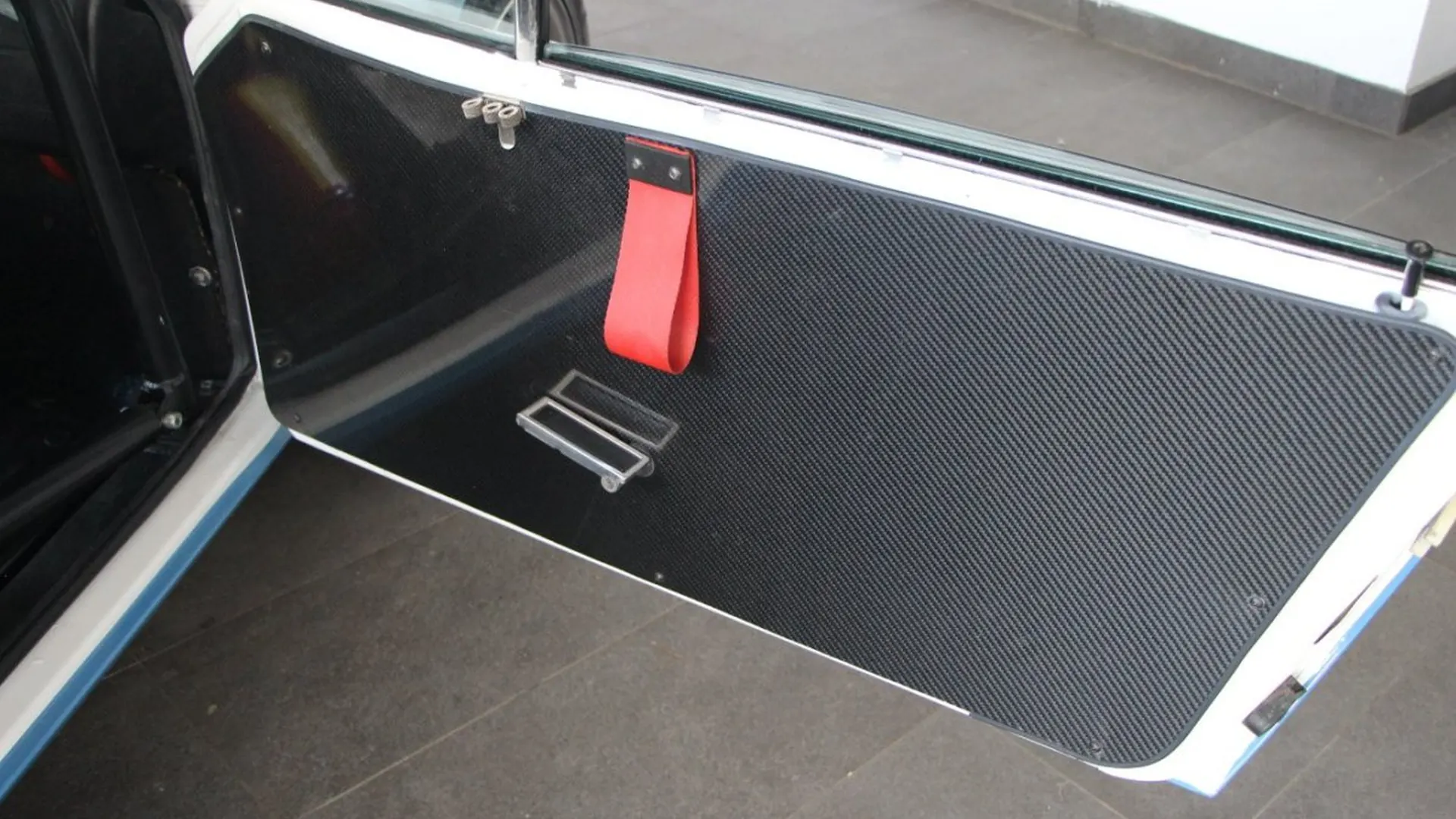 De Tomaso — photo 10