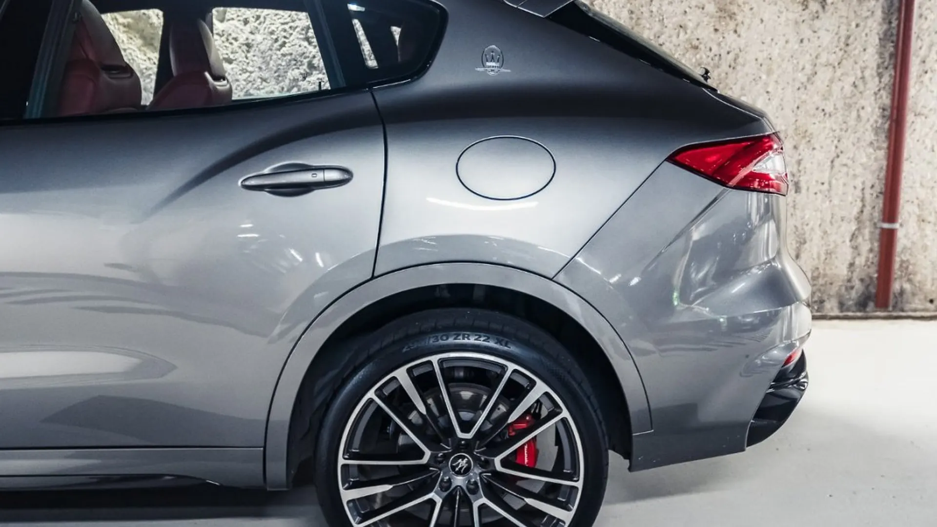 Maserati Levante — photo 12