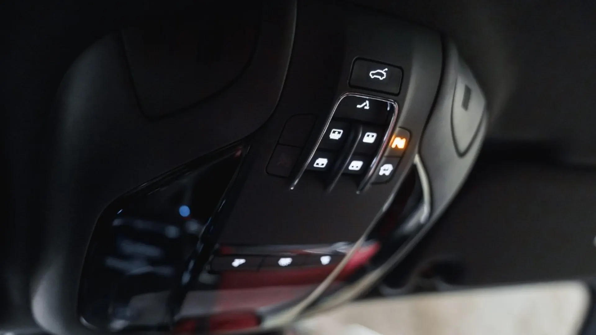 Maserati Levante — photo 35
