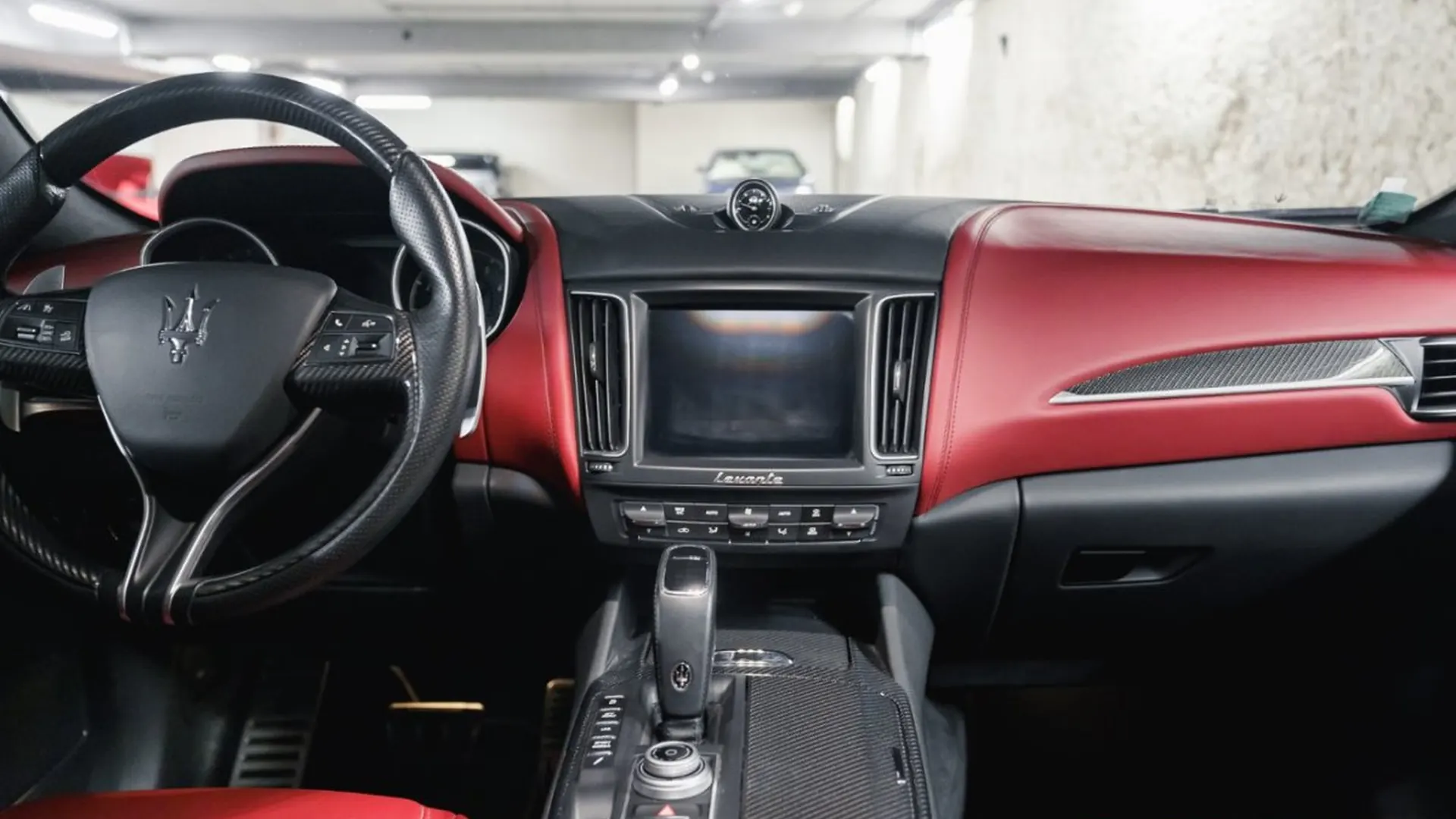Maserati Levante — photo 34
