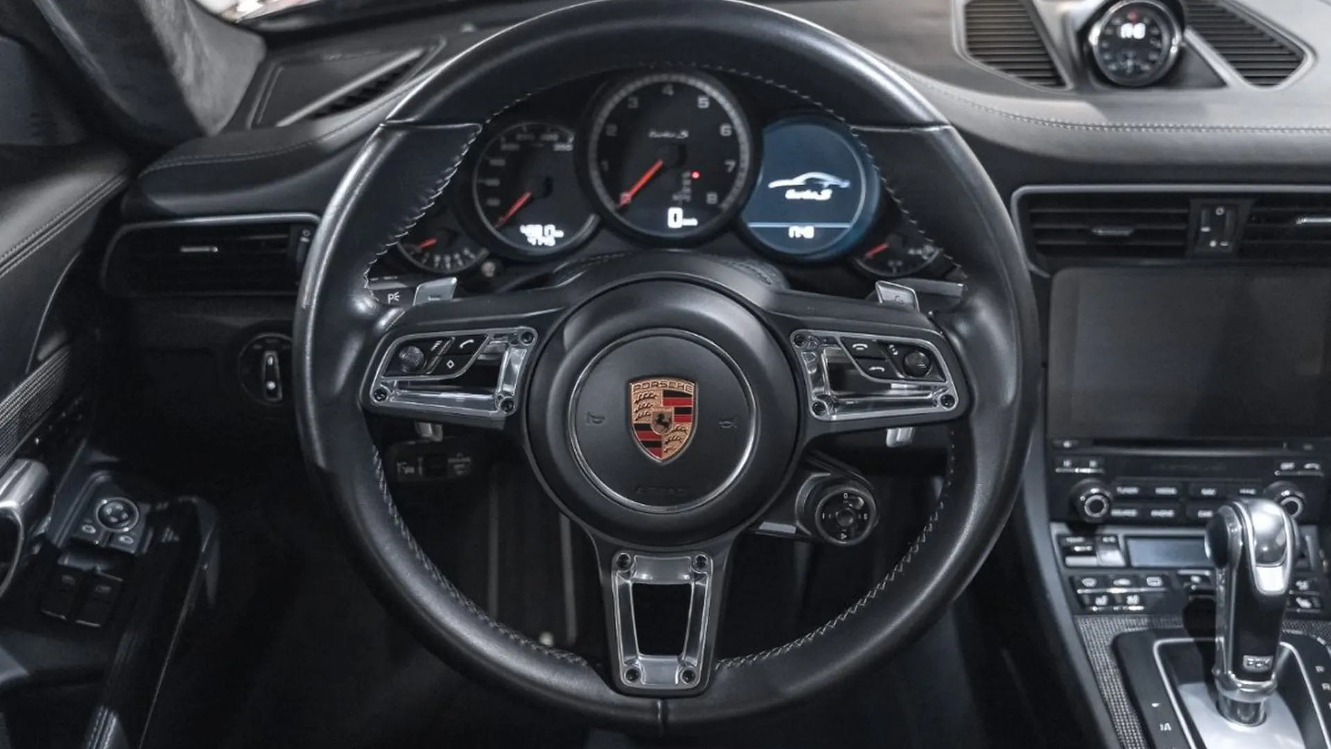 Porsche 911 — photo 31