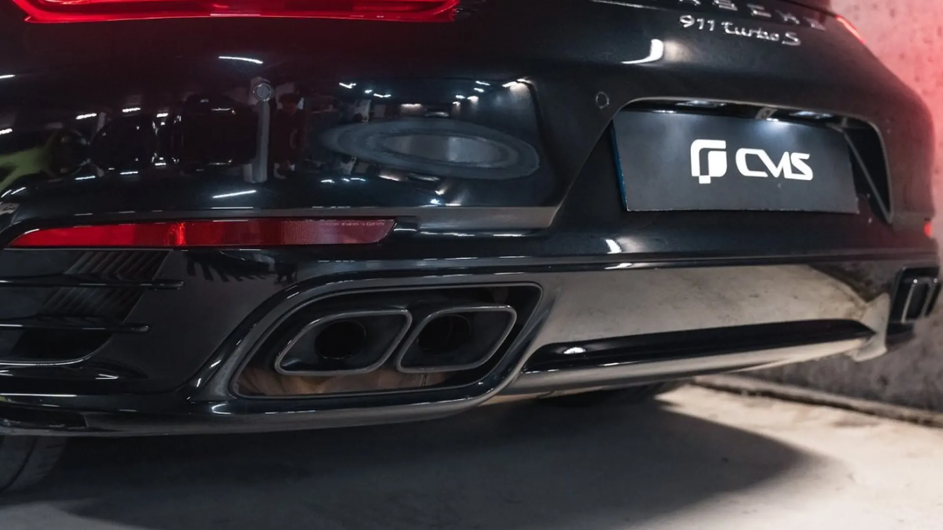 Porsche 911 — photo 19