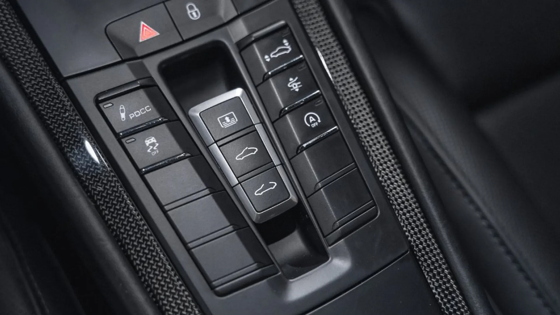Porsche 911 — photo 39