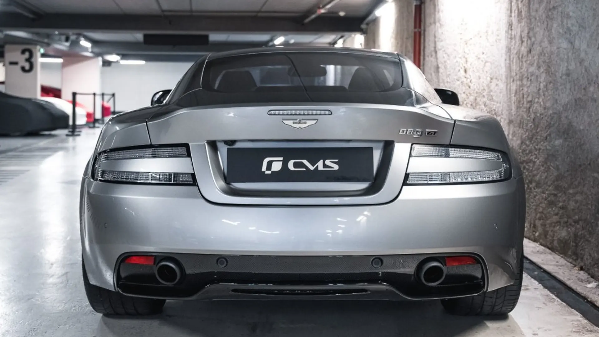 Aston Martin DB9 — photo 18