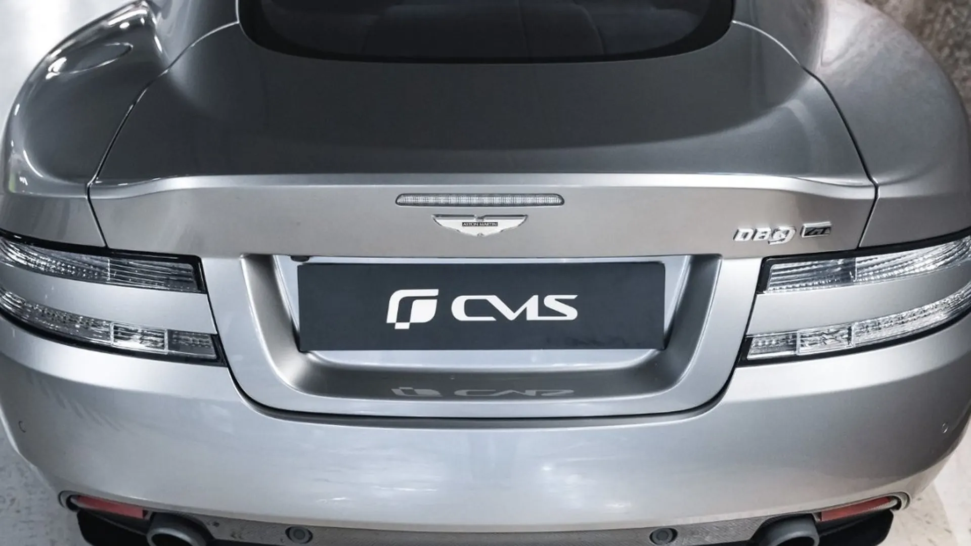 Aston Martin DB9 — photo 19