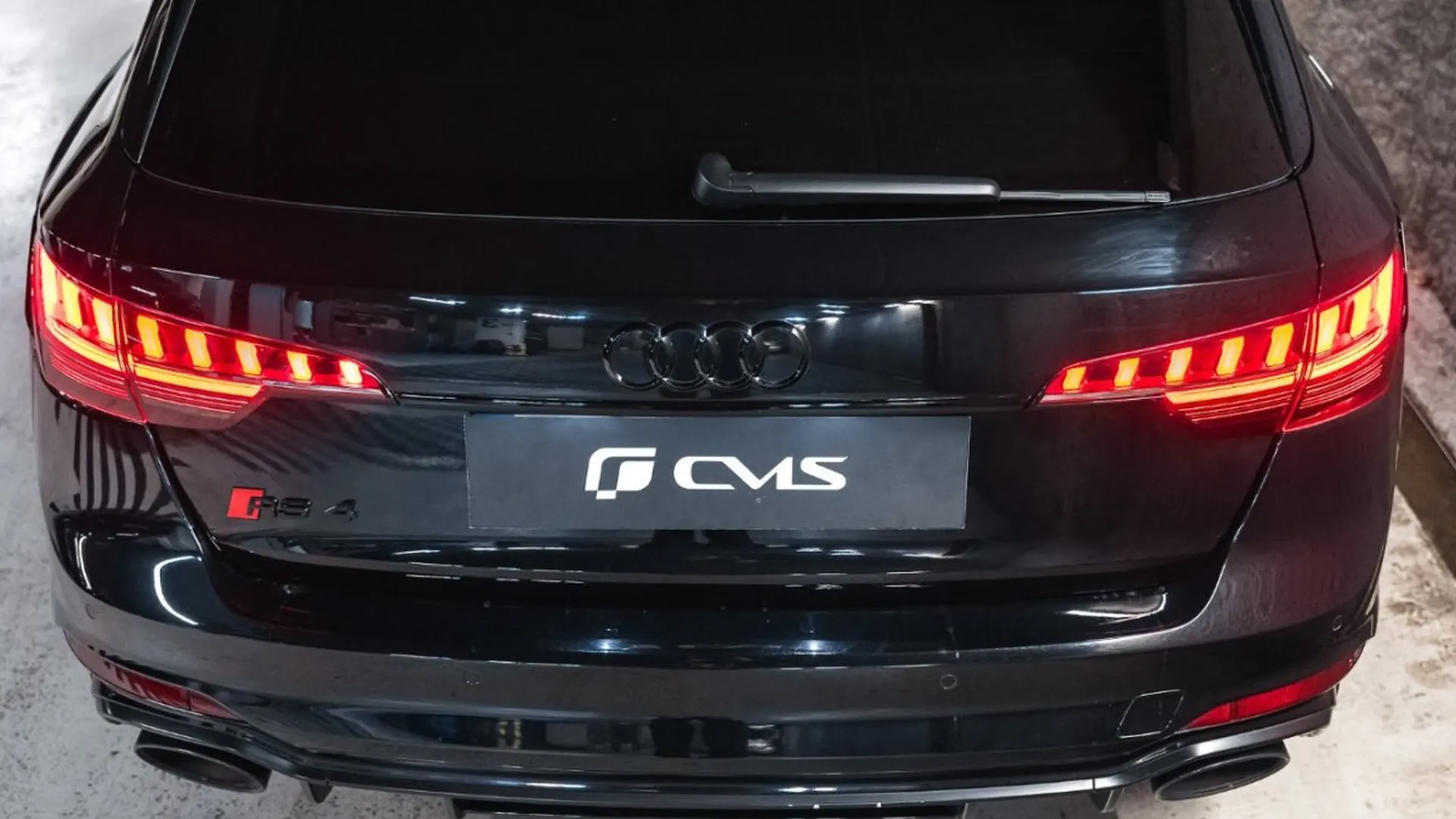 Audi RS4 — photo 20