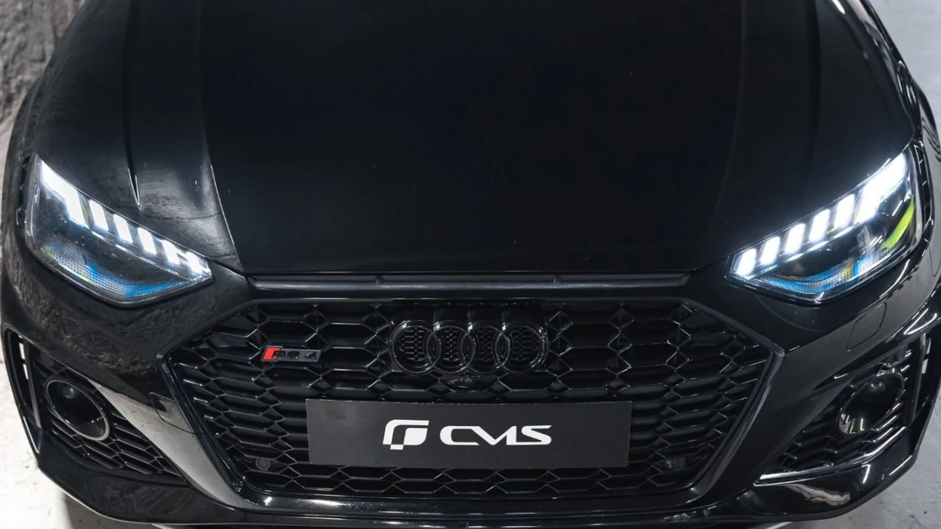 Audi RS4 — photo 3