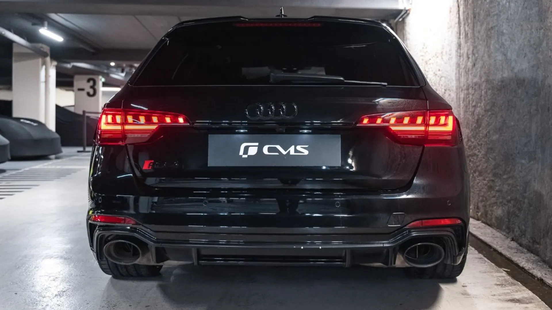 Audi RS4 — photo 19