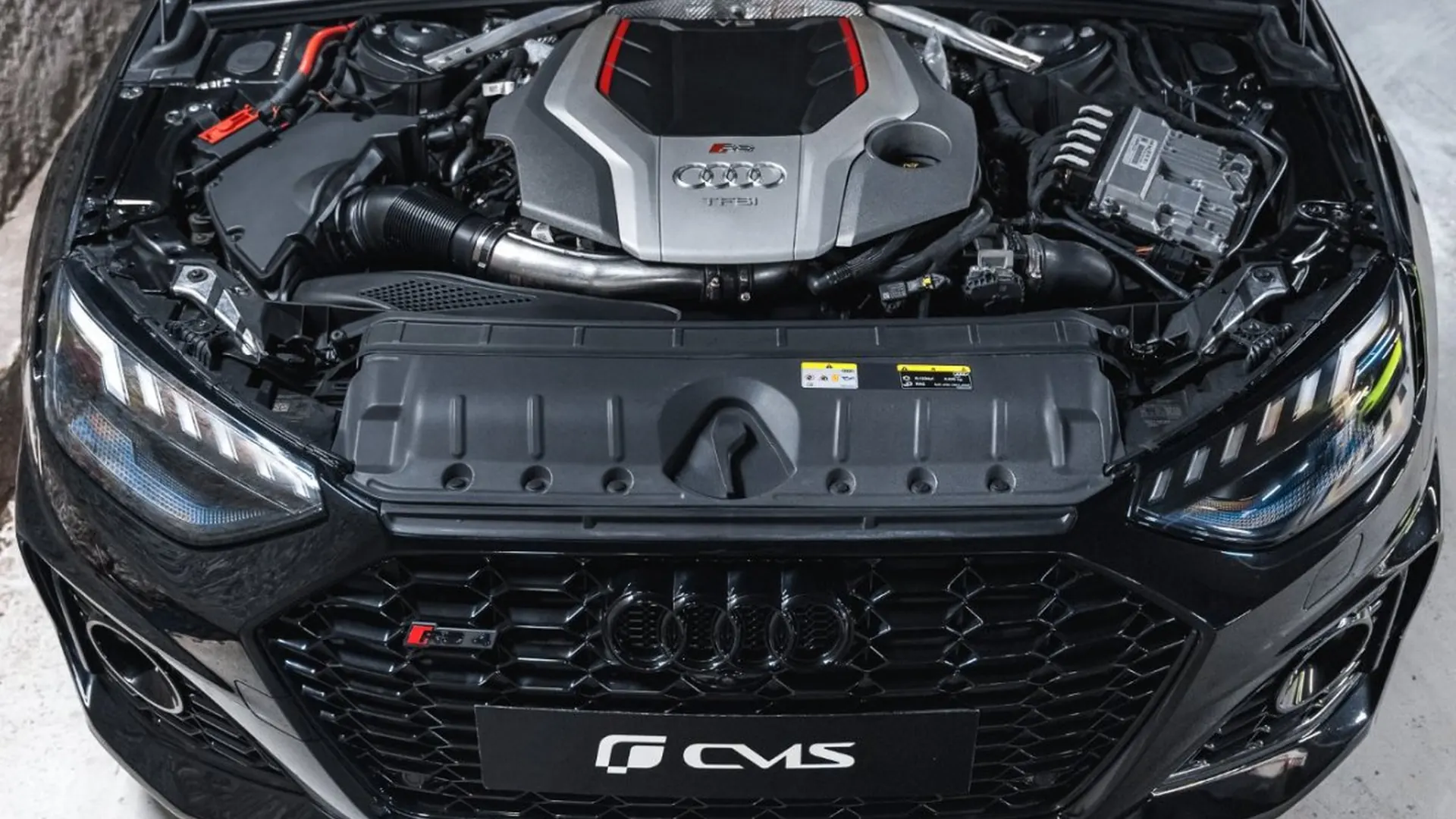 Audi RS4 — photo 48