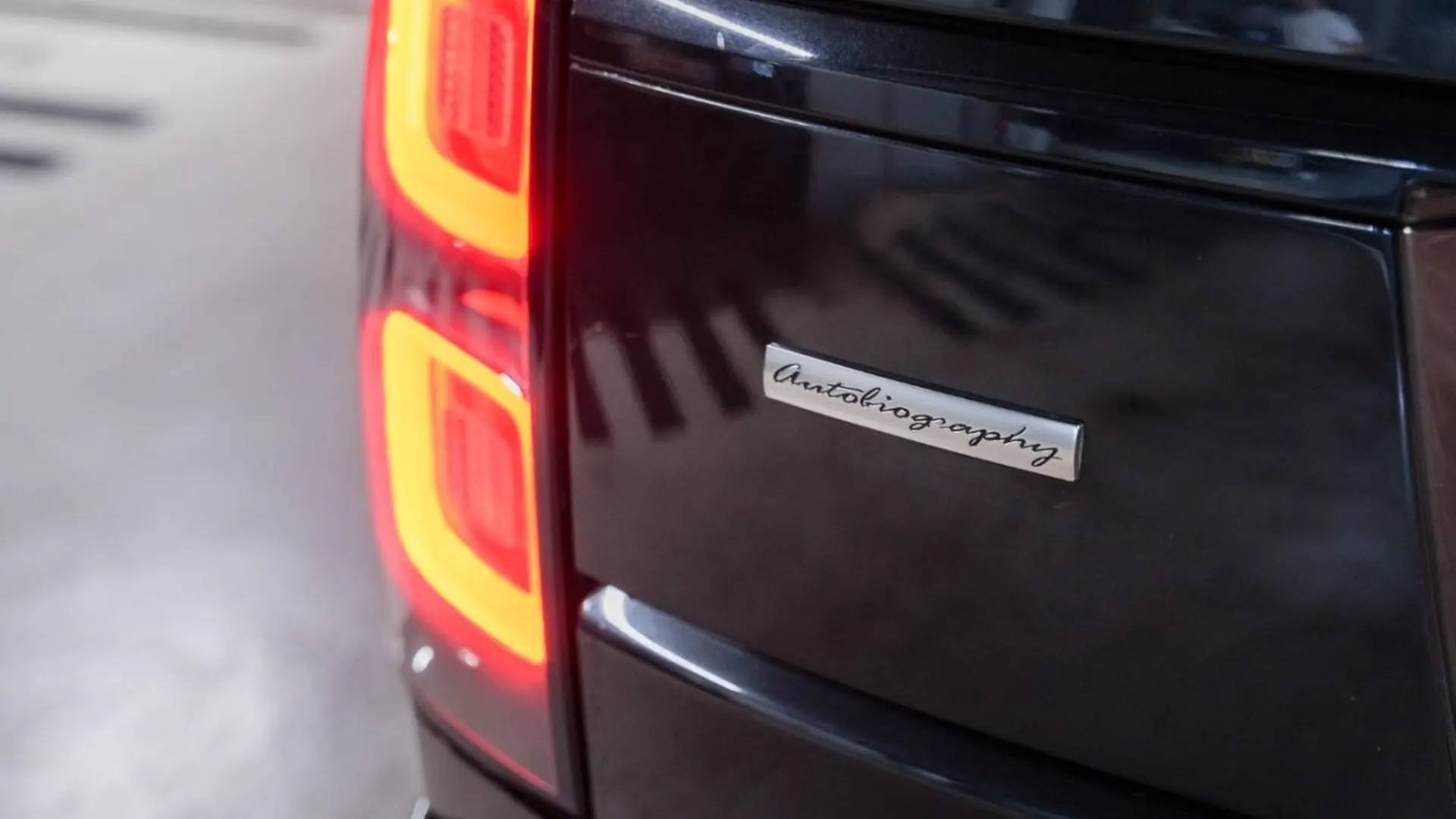Land Rover Range Rover — photo 14