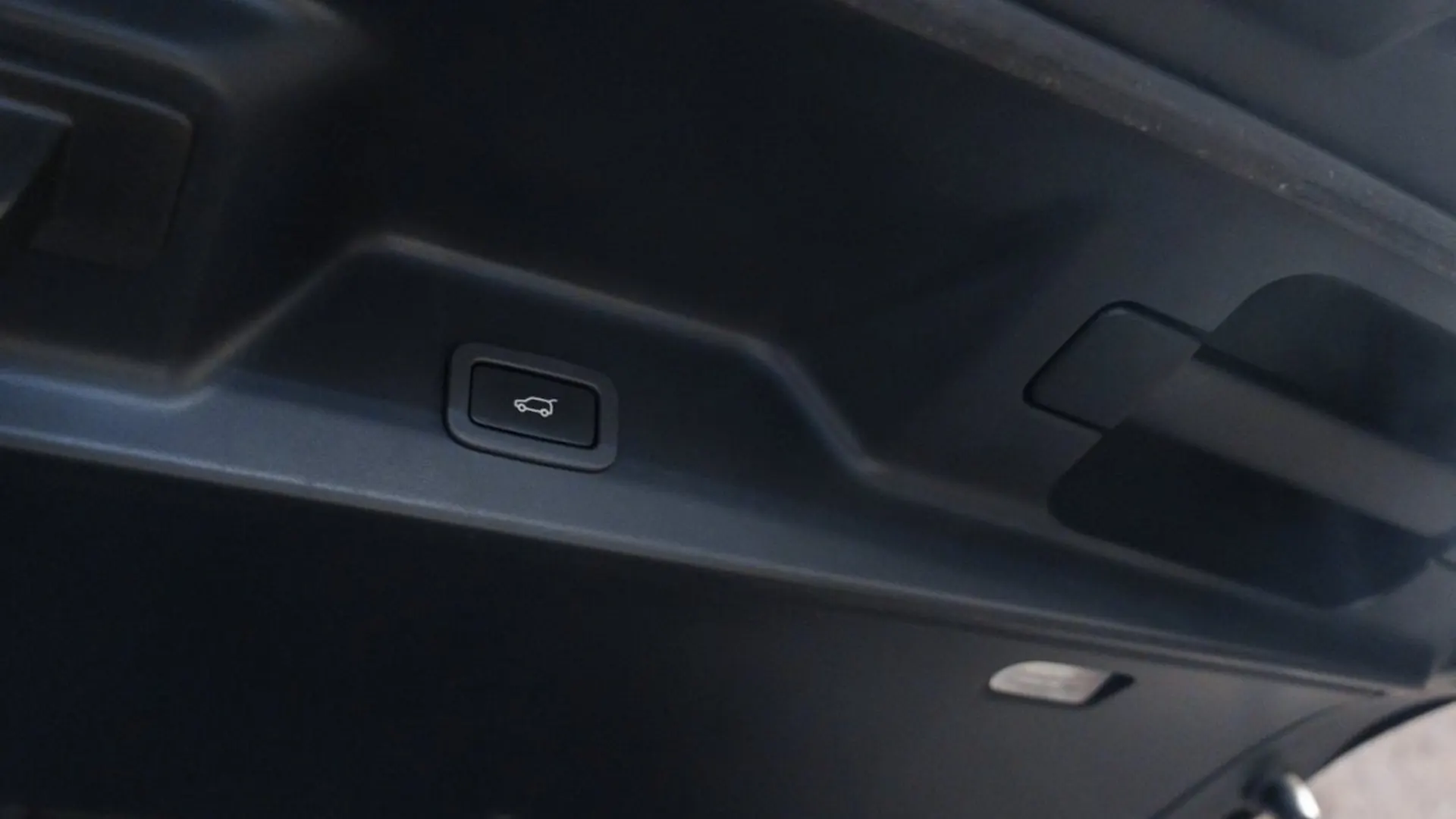 Land Rover Range Rover — photo 48
