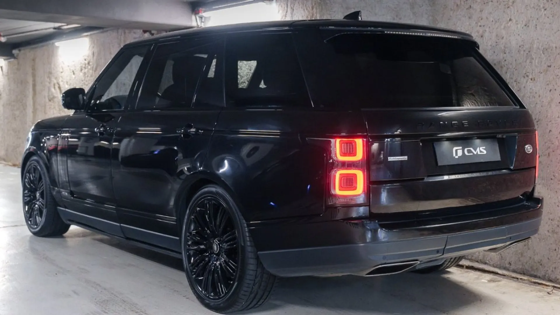 Land Rover Range Rover — photo 11