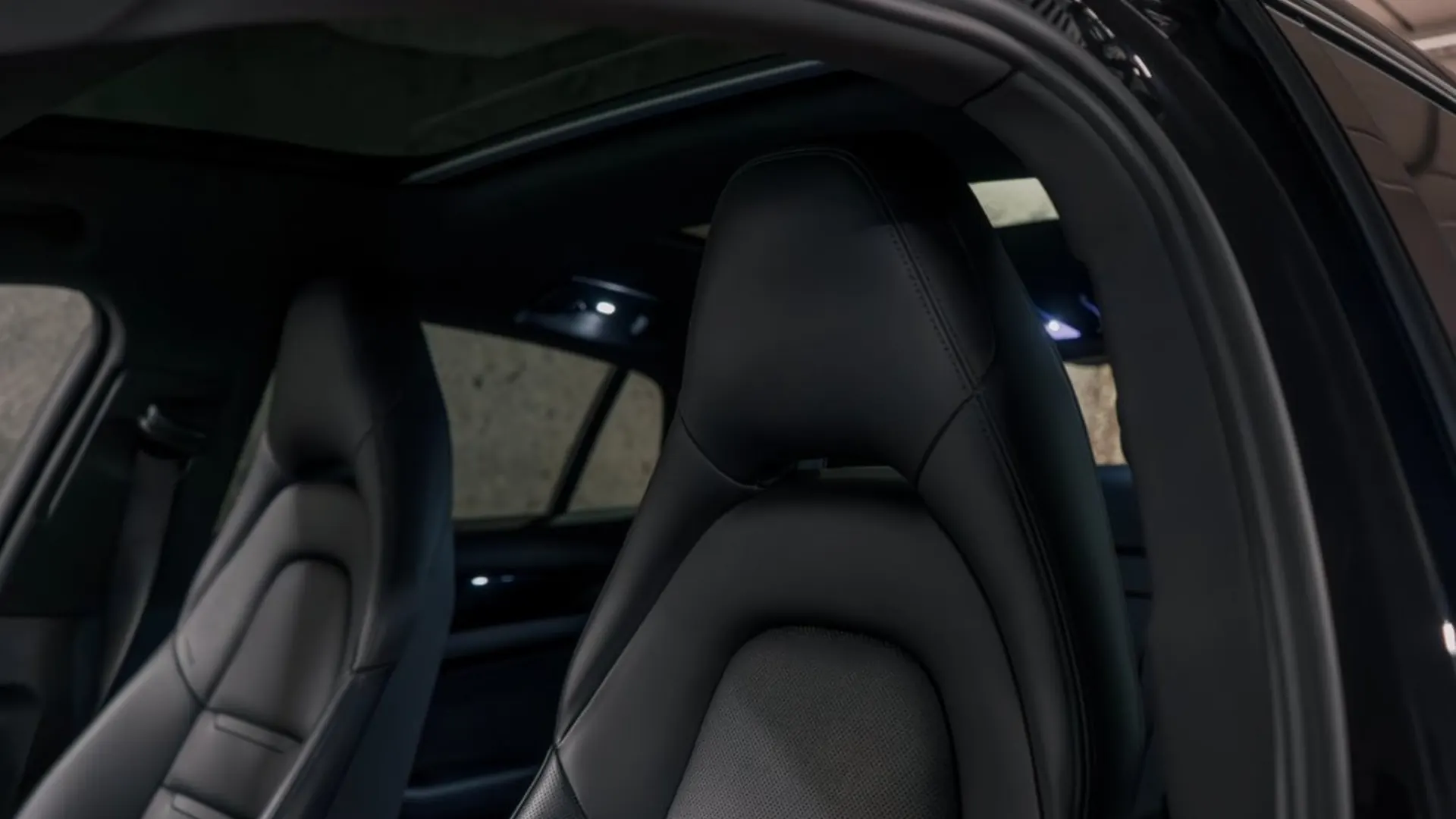 Porsche Panamera — photo 37