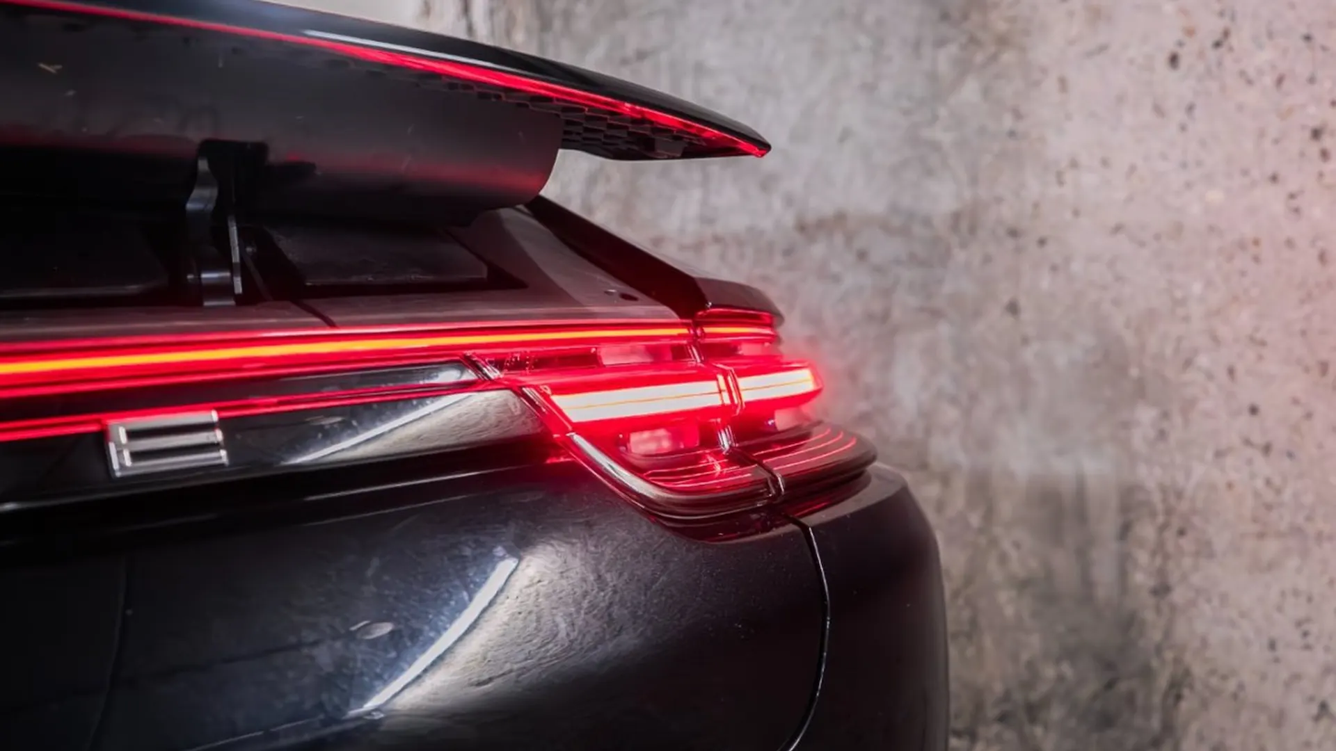 Porsche Panamera — photo 20