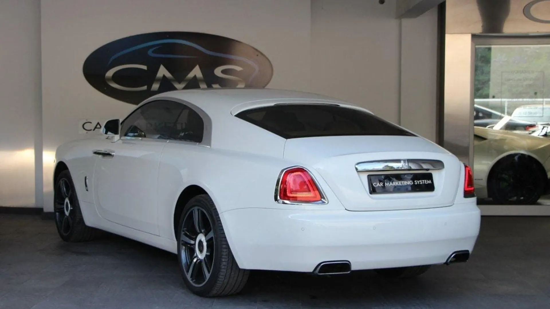 Rolls-Royce Wraith — photo 3