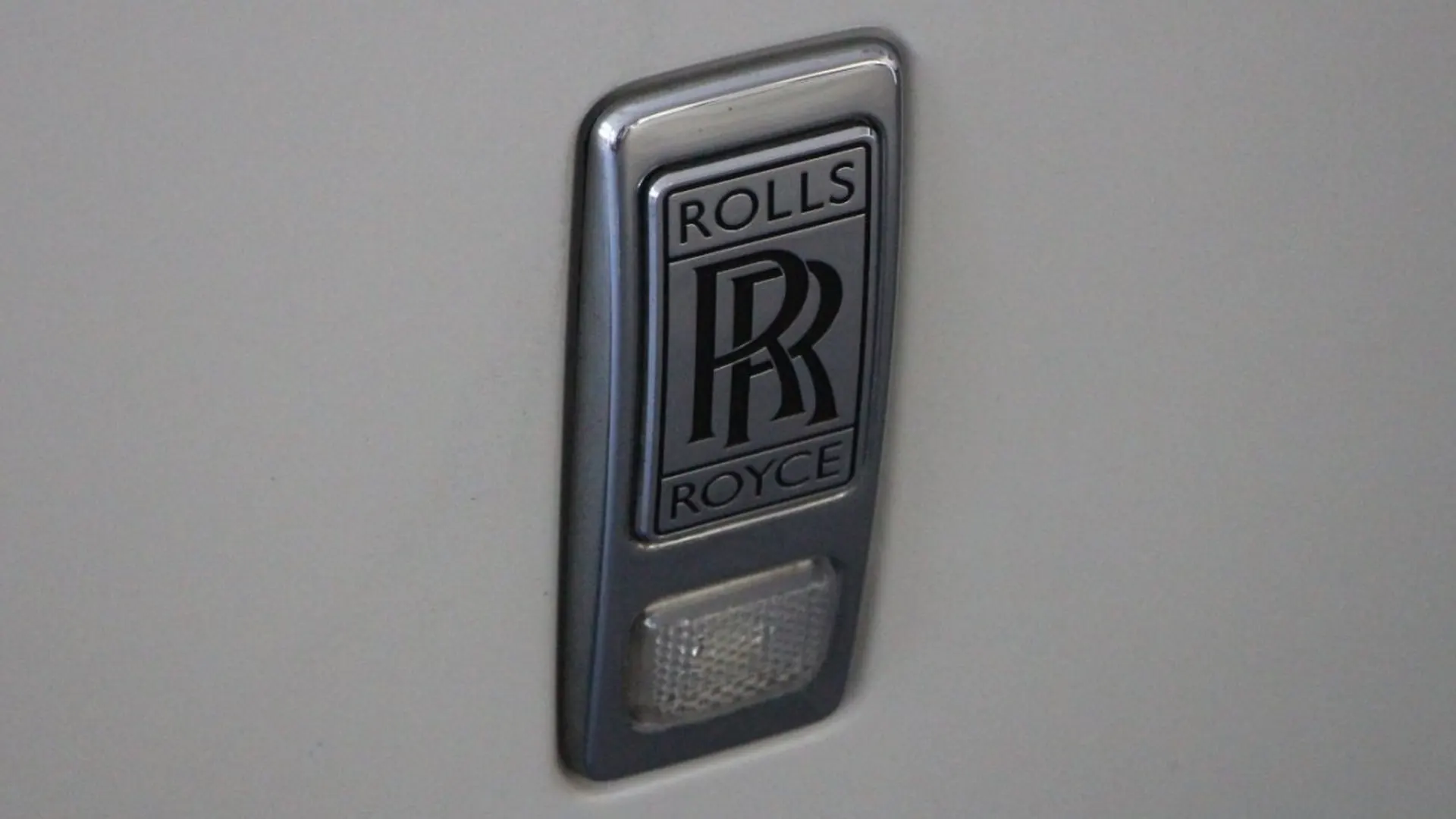 Rolls-Royce Wraith — photo 6