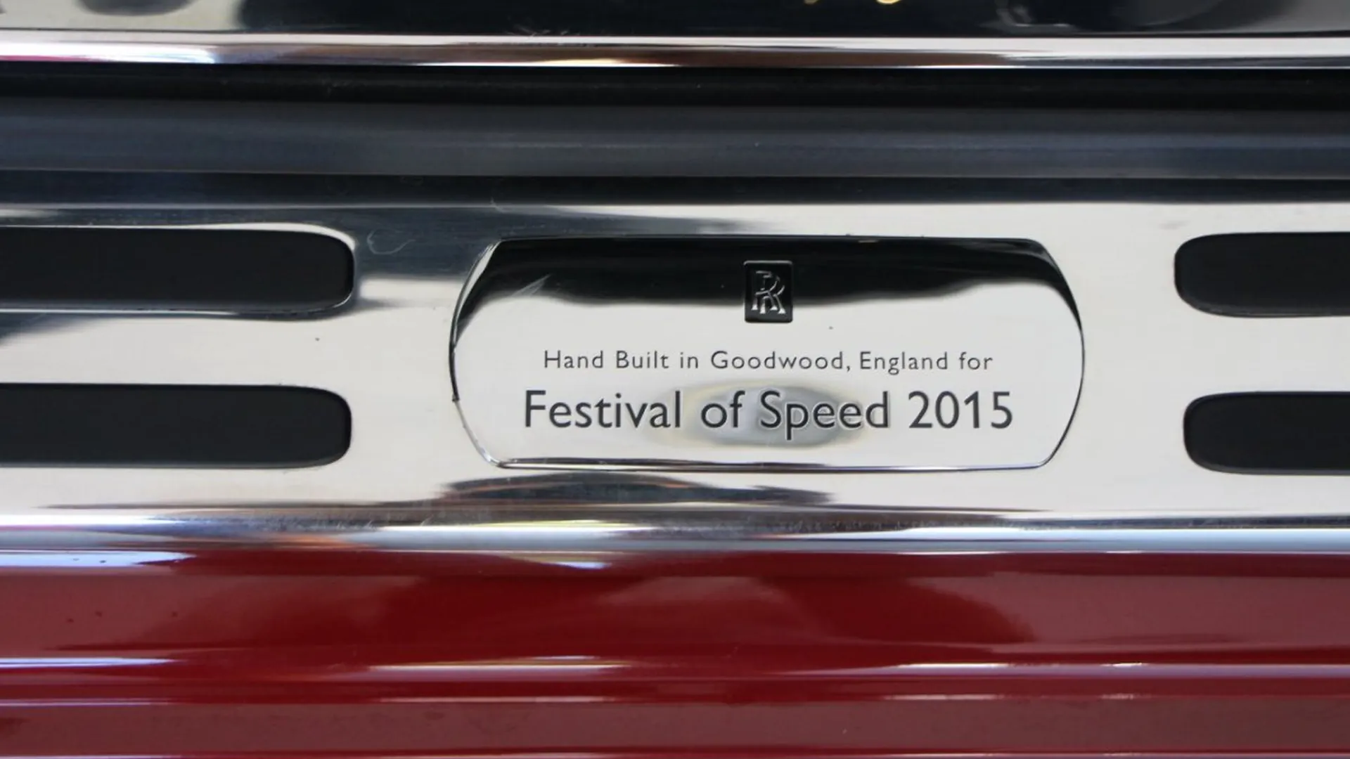 Rolls-Royce Wraith — photo 11